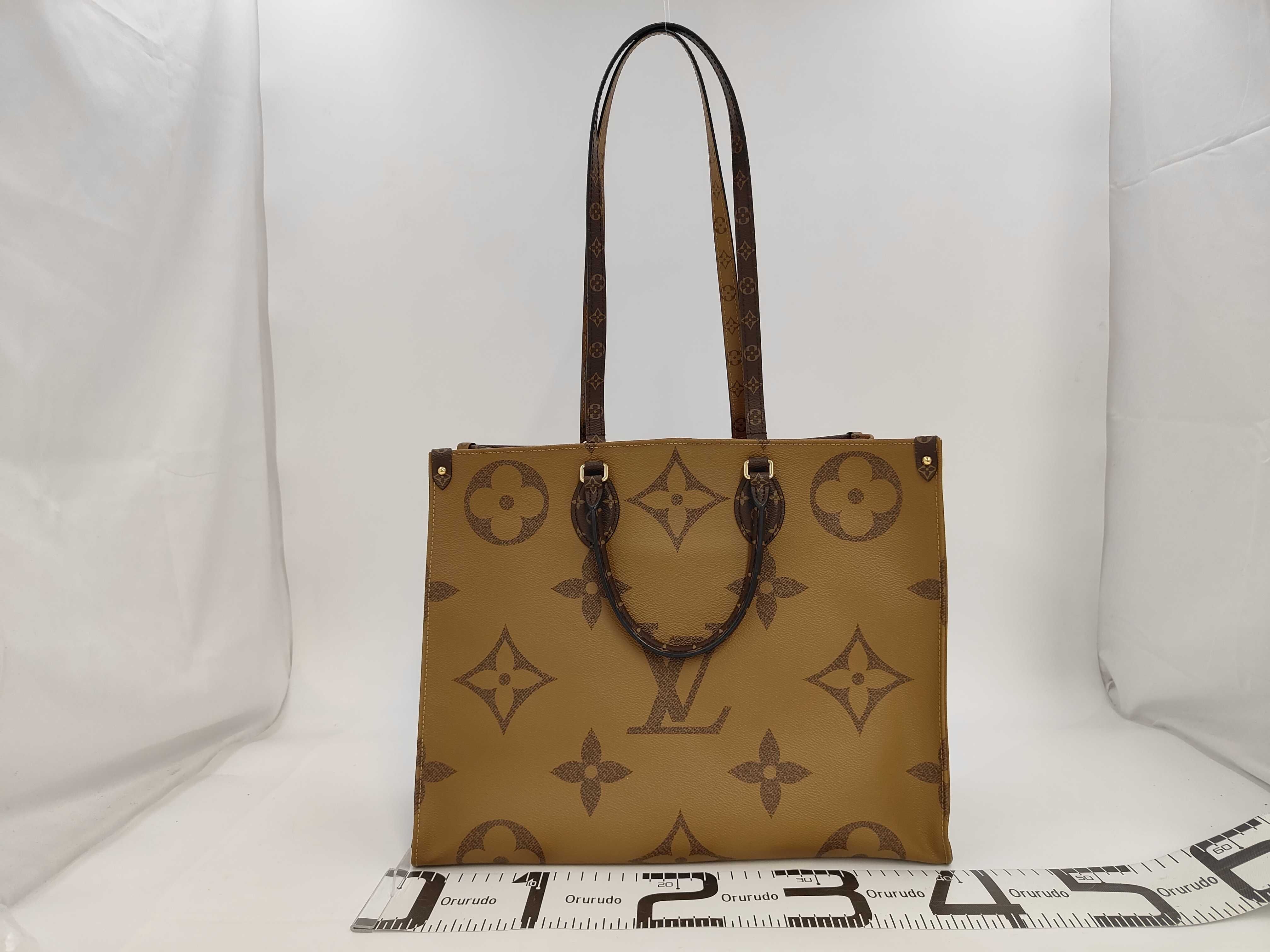 Onzago-GM Tote Bag — view 2