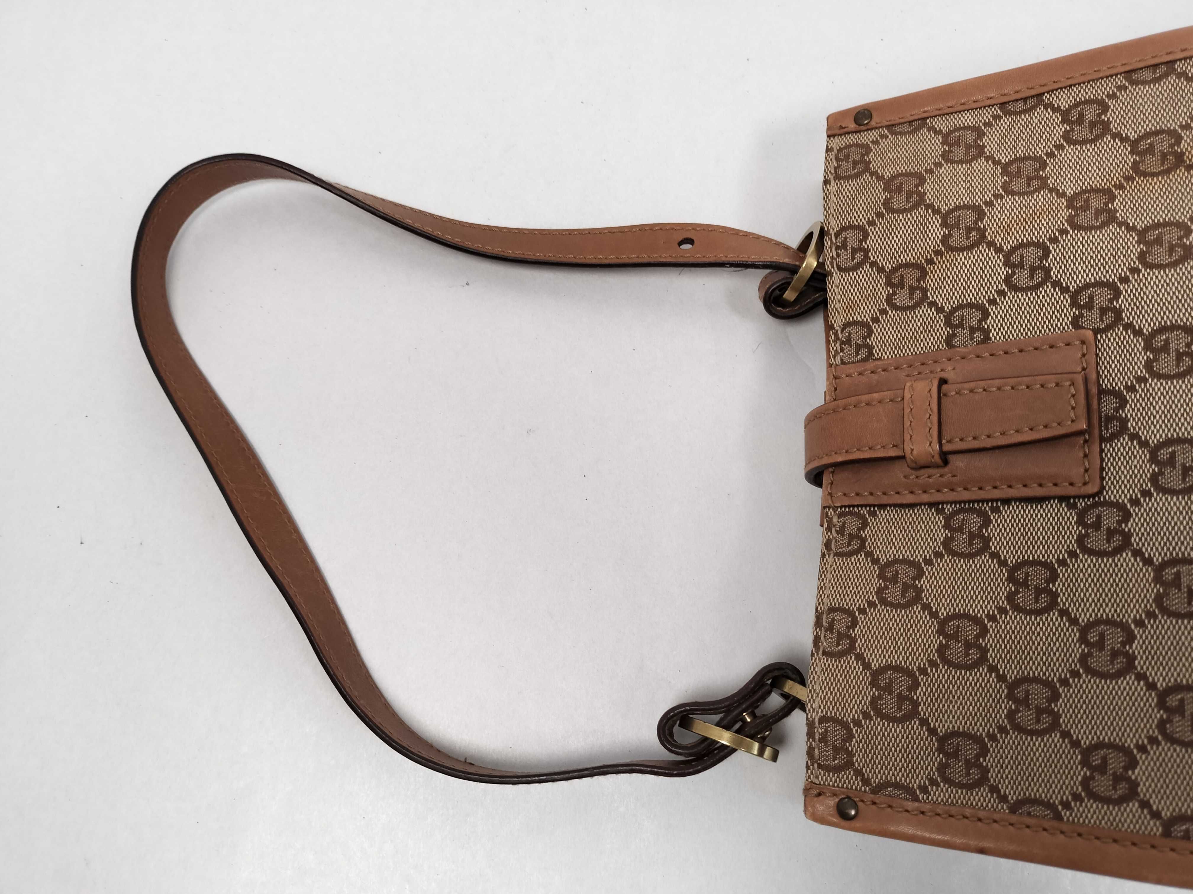 GG Canvas Gucci 110922 GG Bag Shoulder Bag — view 3