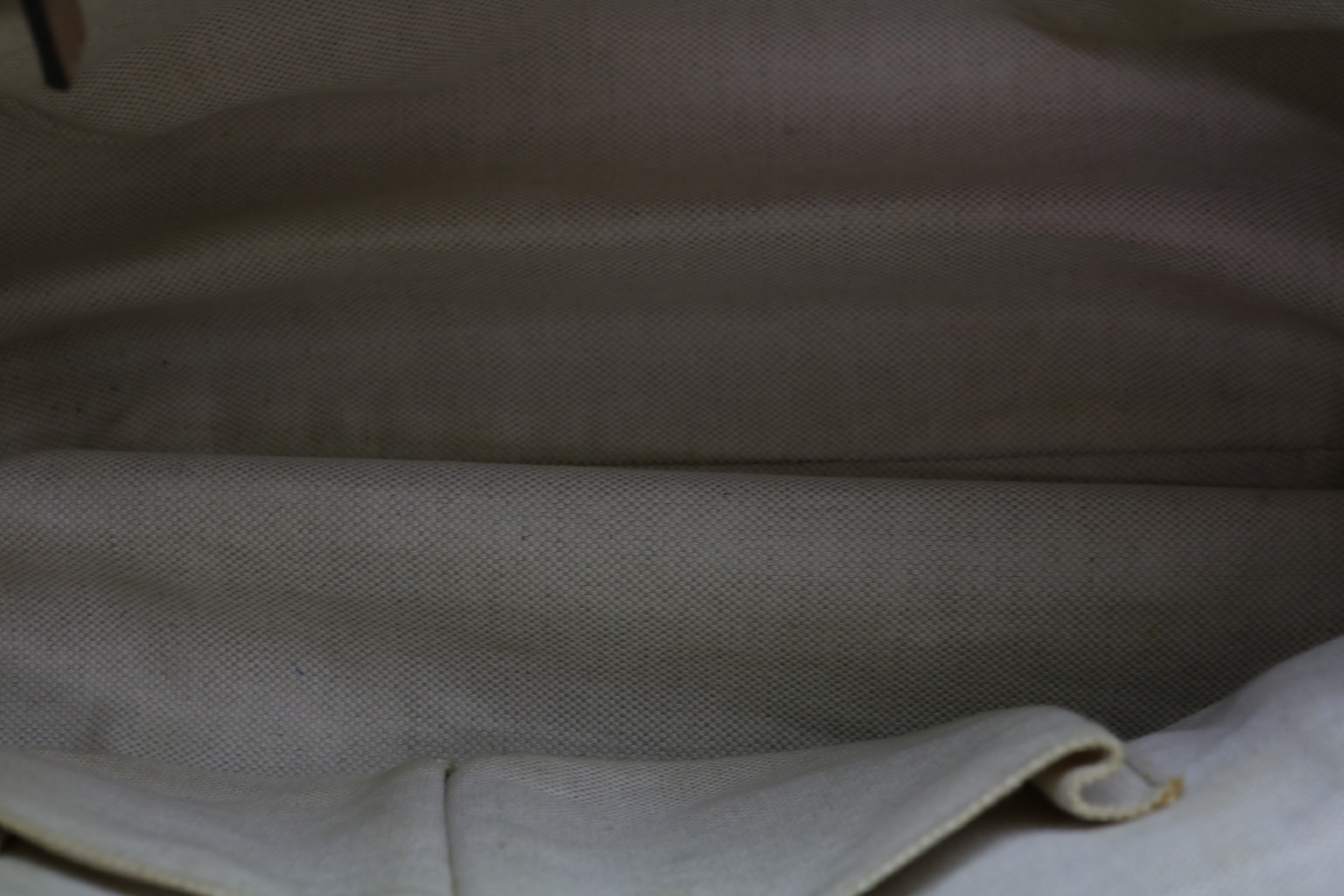 Shima Scarlet Tote Bag — view 9