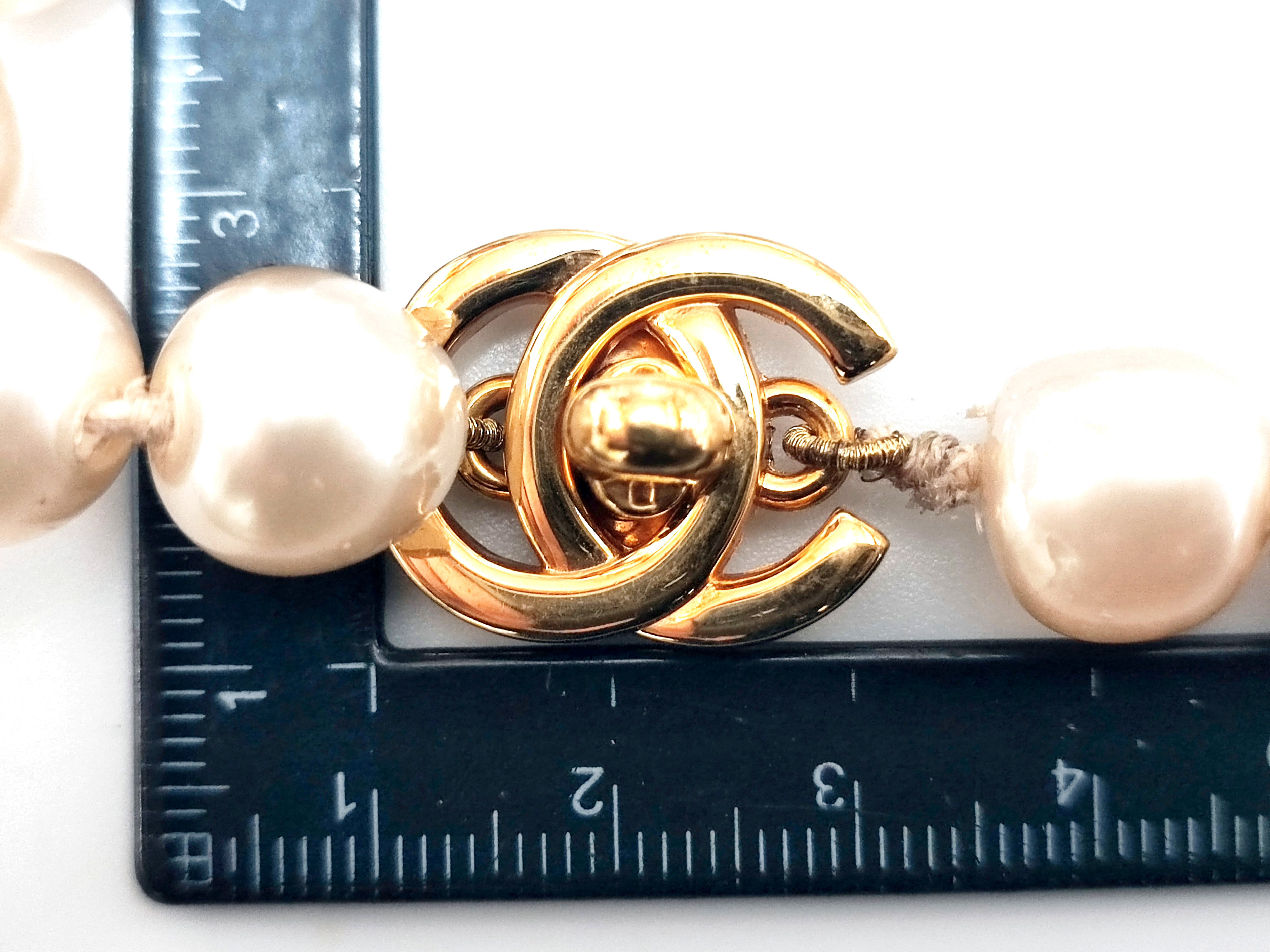 Coco Mark Turnlock 96P Faux Pearl Necklace — view 3