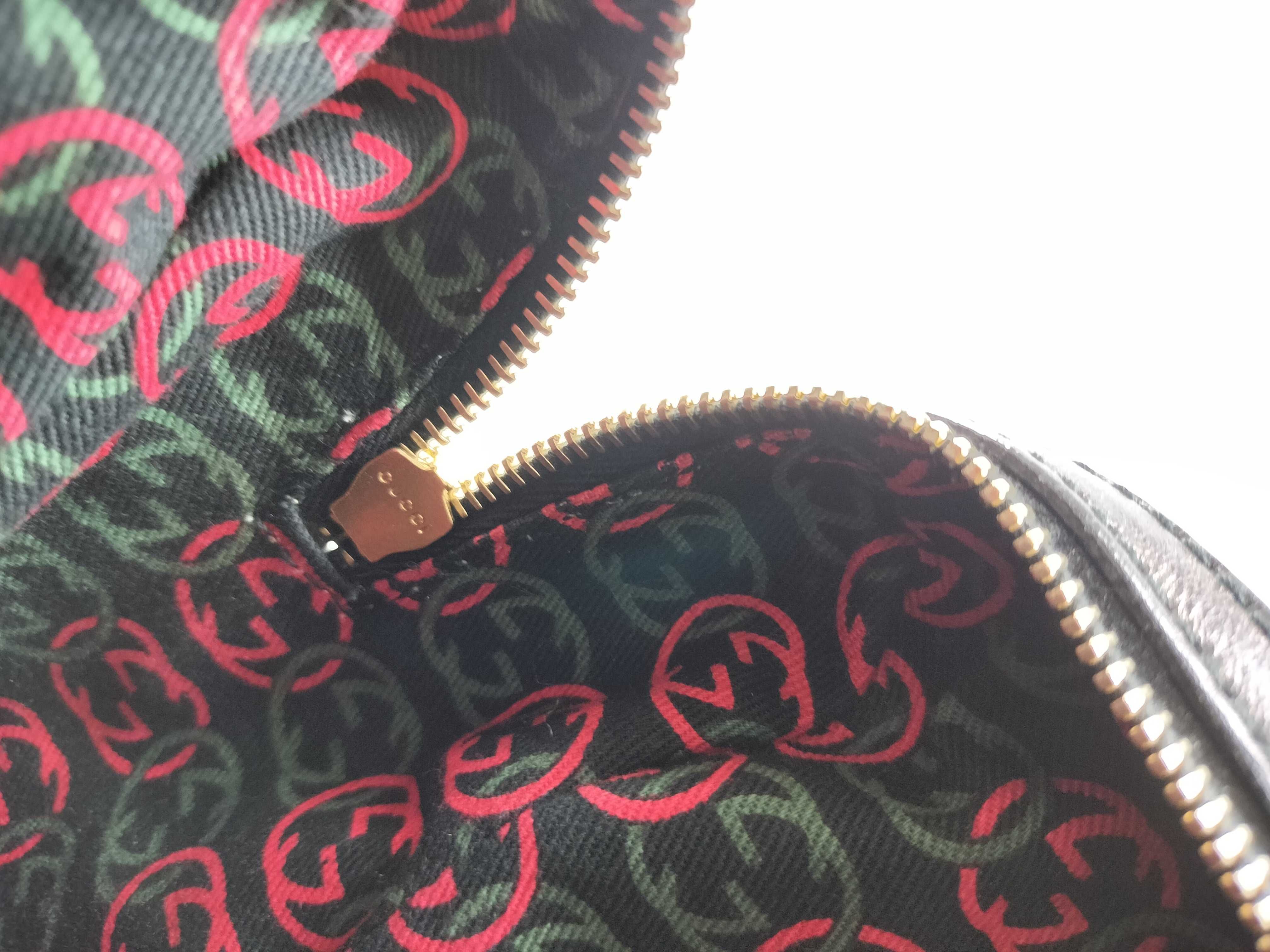 Interlocking G Leather Handbag Mini Boston Handbag — view 9
