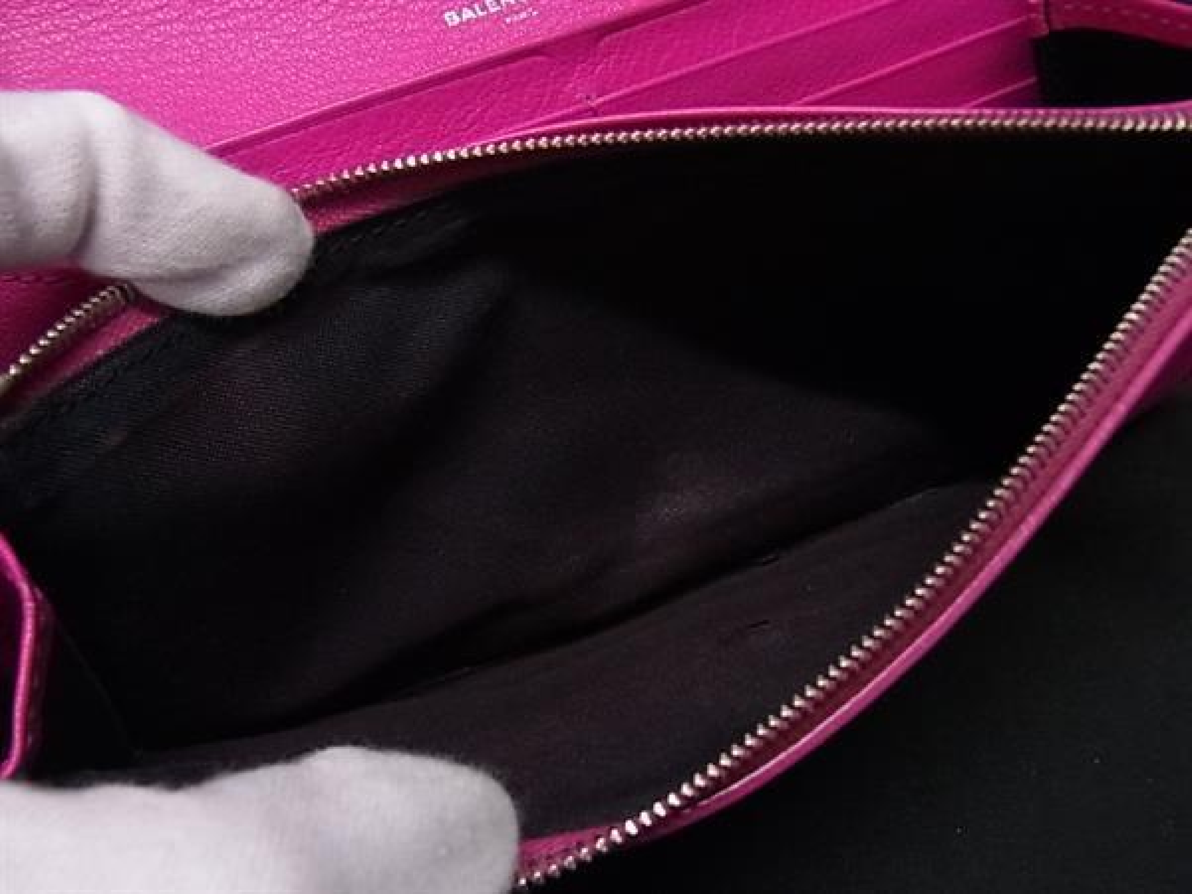 499207 Paper Leather Bi-fold Long Wallet, Billfold, Coin Purse, Women's, Magenta Pink (FY3038) — view 5