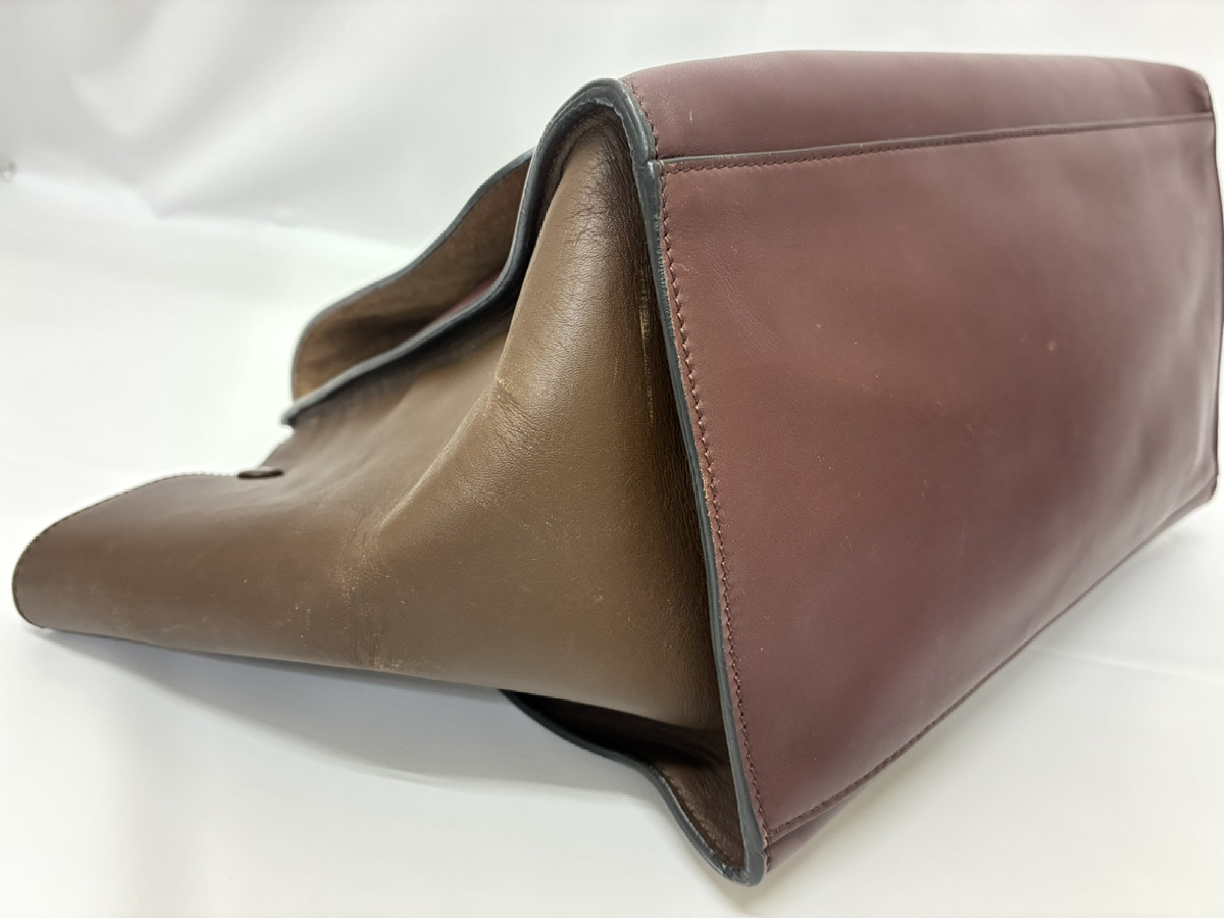 Trapeze Handbag Leather/Wine x Black Handbag — view 3