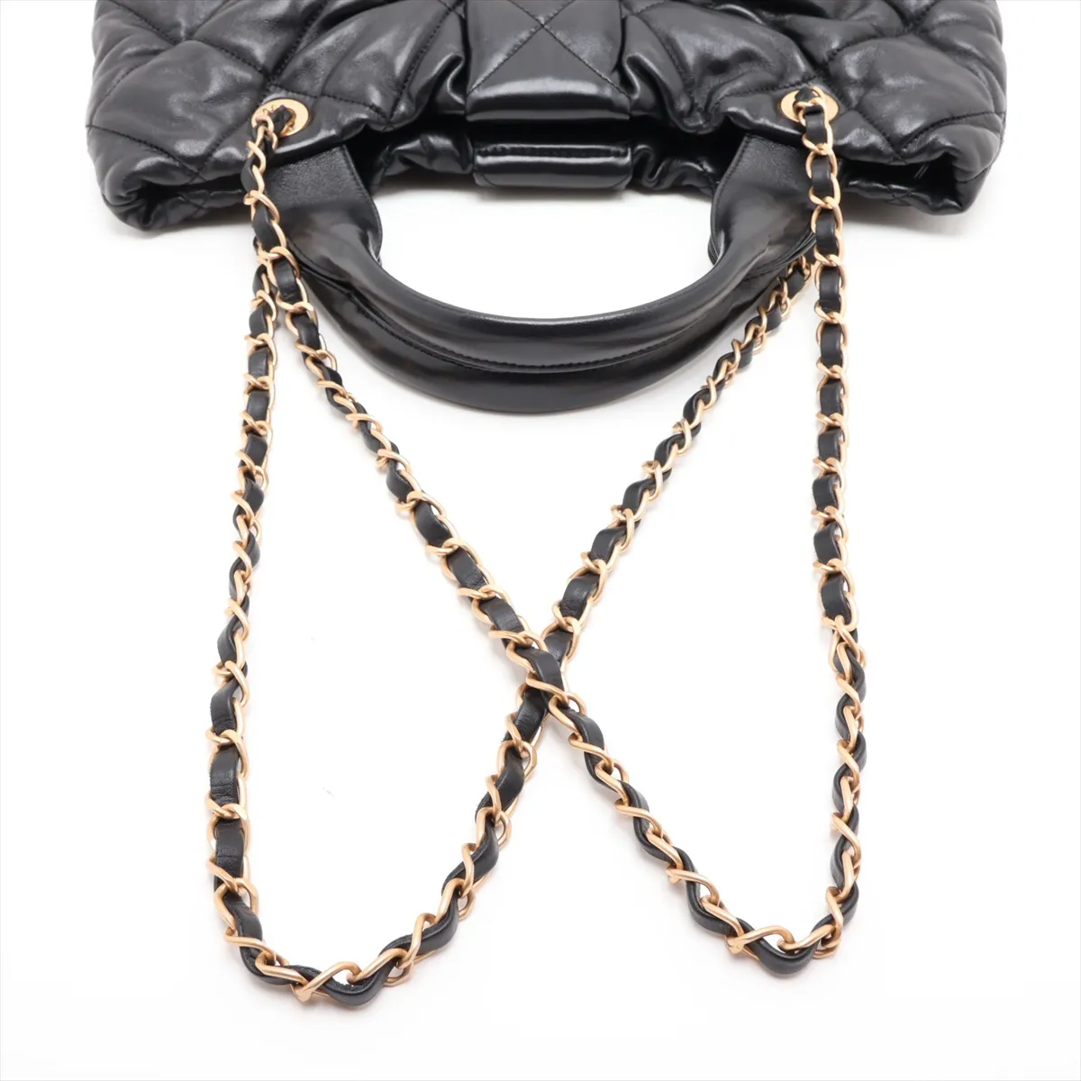 [Individually packaged] Chanel Matelassé Lambskin 2-Way Handbag with Ribbon, Black, Gold Hardware, GL8CT6N9, Random Plate — view 5