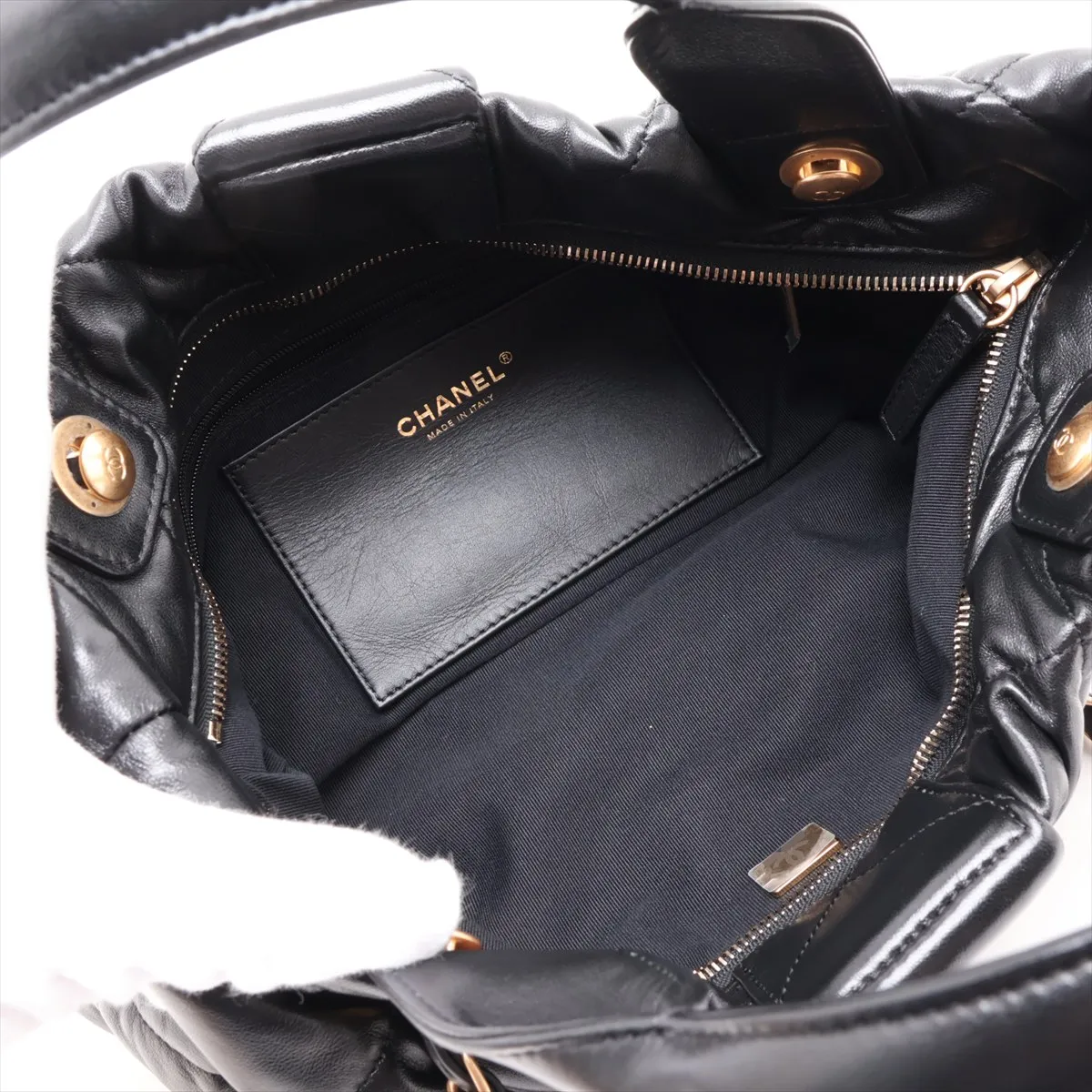 [Individually packaged] Chanel Matelassé Lambskin 2-Way Handbag with Ribbon, Black, Gold Hardware, GL8CT6N9, Random Plate — view 7