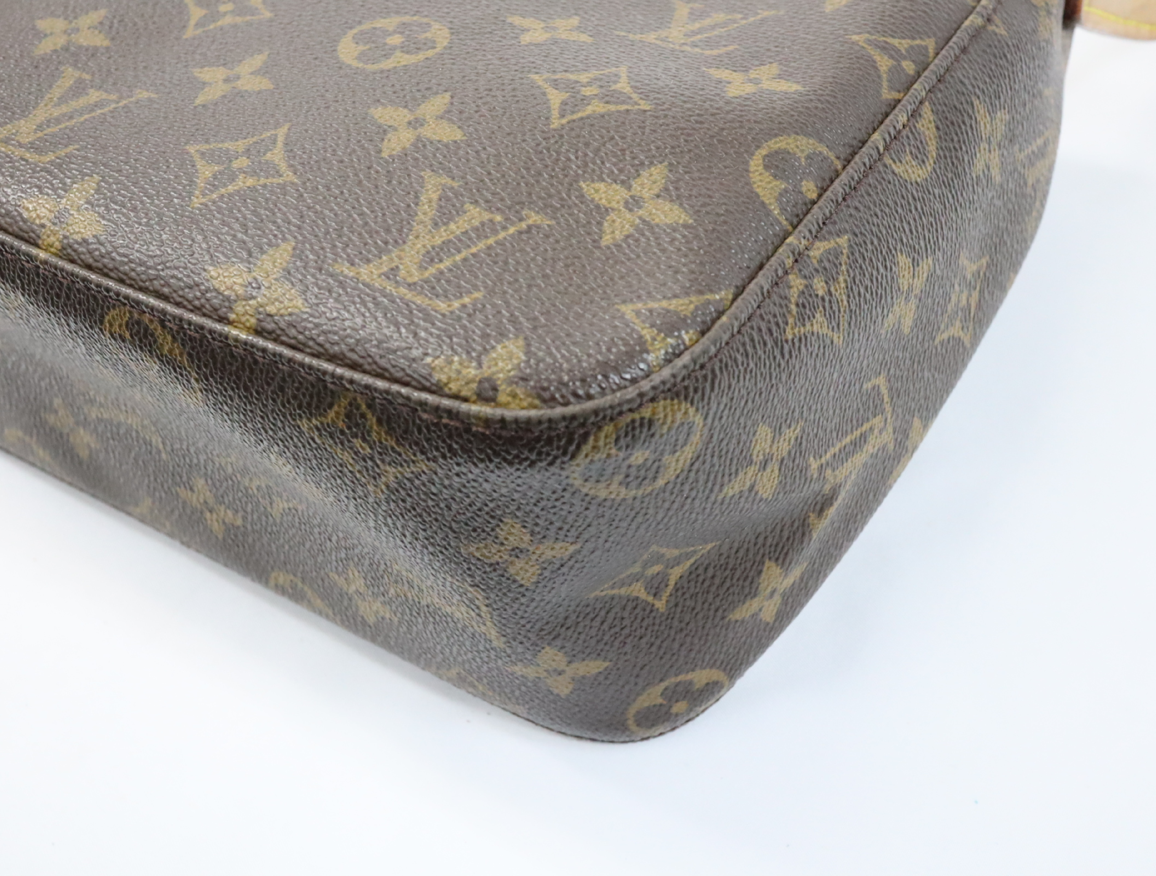 Monogram Looping MM M51146 Brown Shoulder Bag — view 6