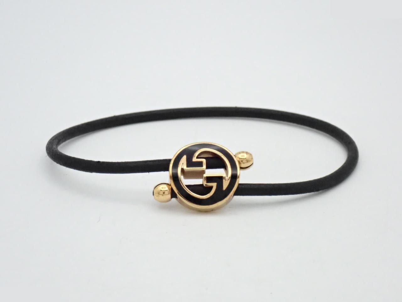 Lacquer finish round interlocking G bracelet