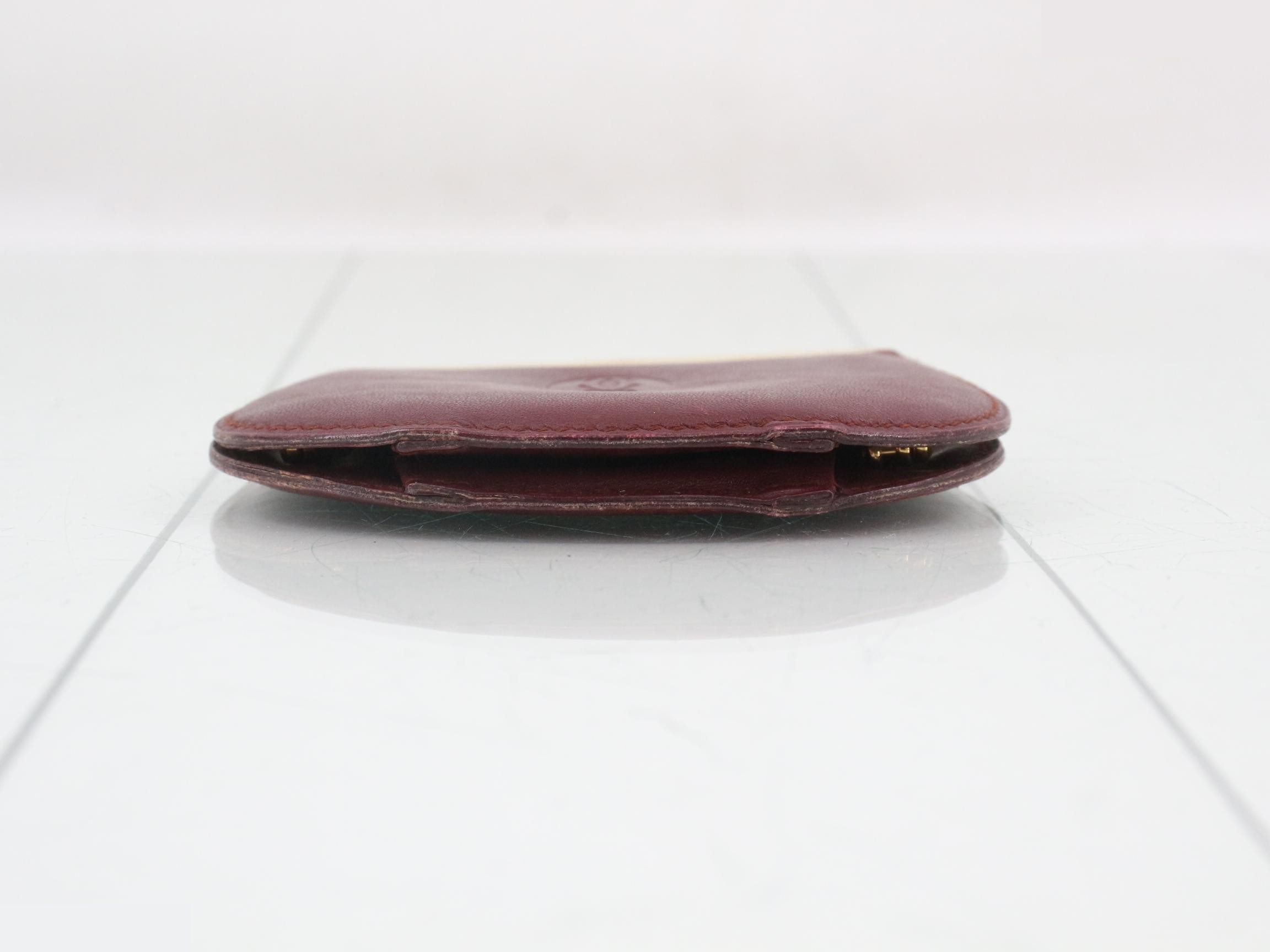Mustline coin purse — view 3