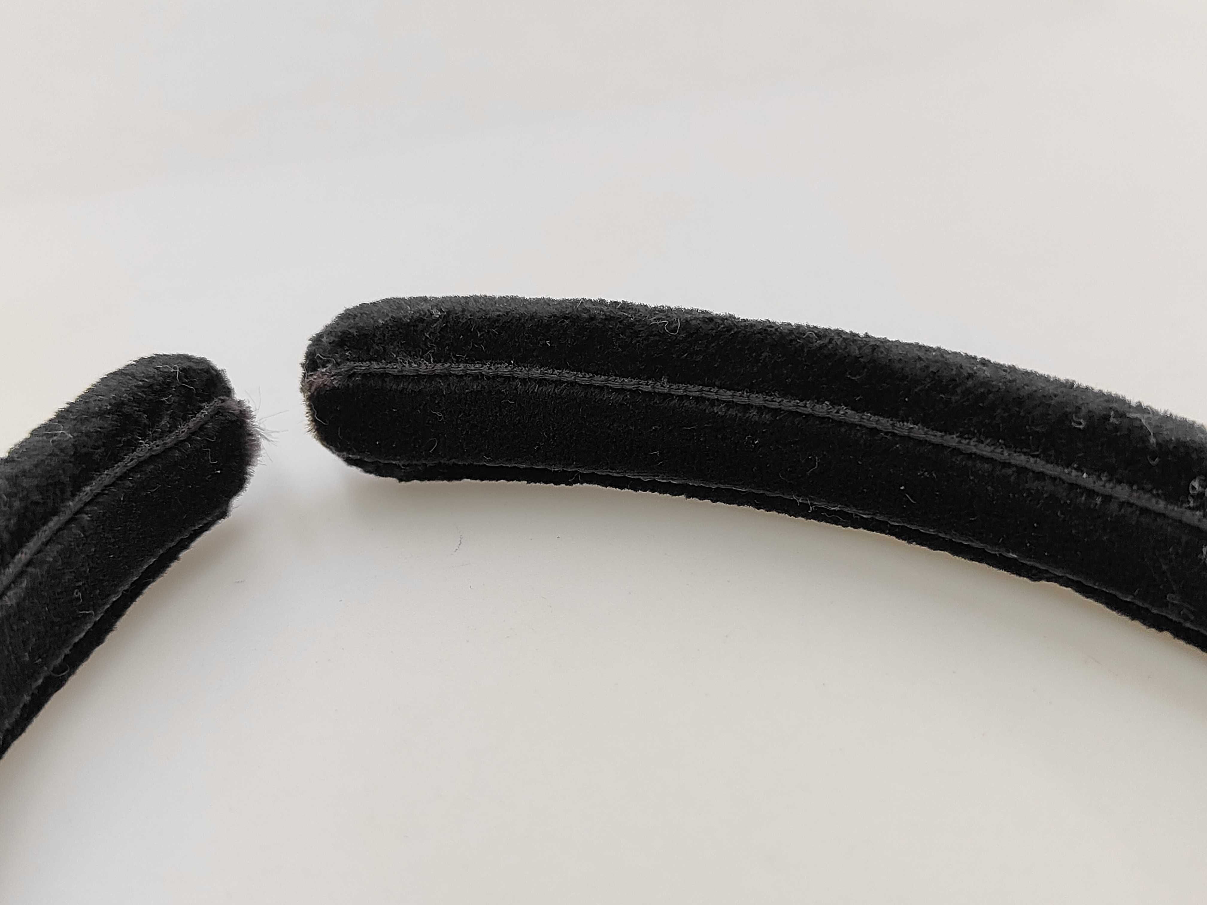 Turnlock Headband Hair Accessory — view 4