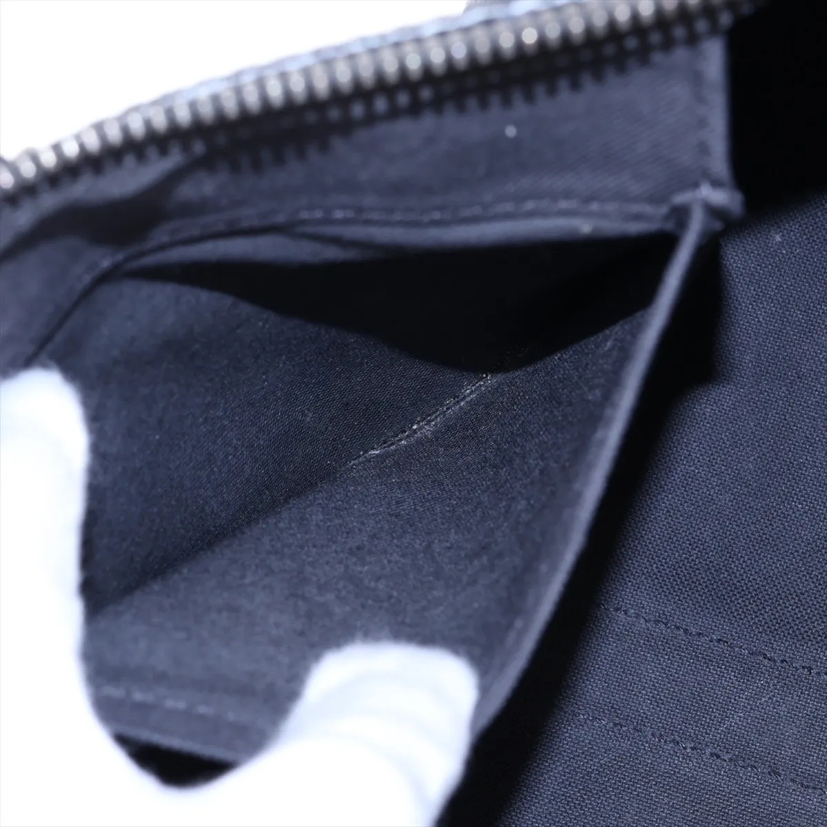 Monogram Eclipse Keepall Bandoulière 35 M46655 Black (RFID detected) — view 10