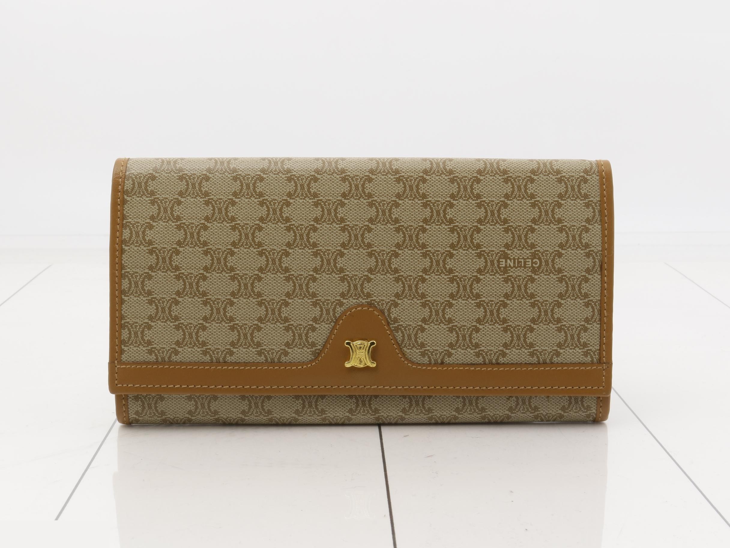 Triomphe wallet