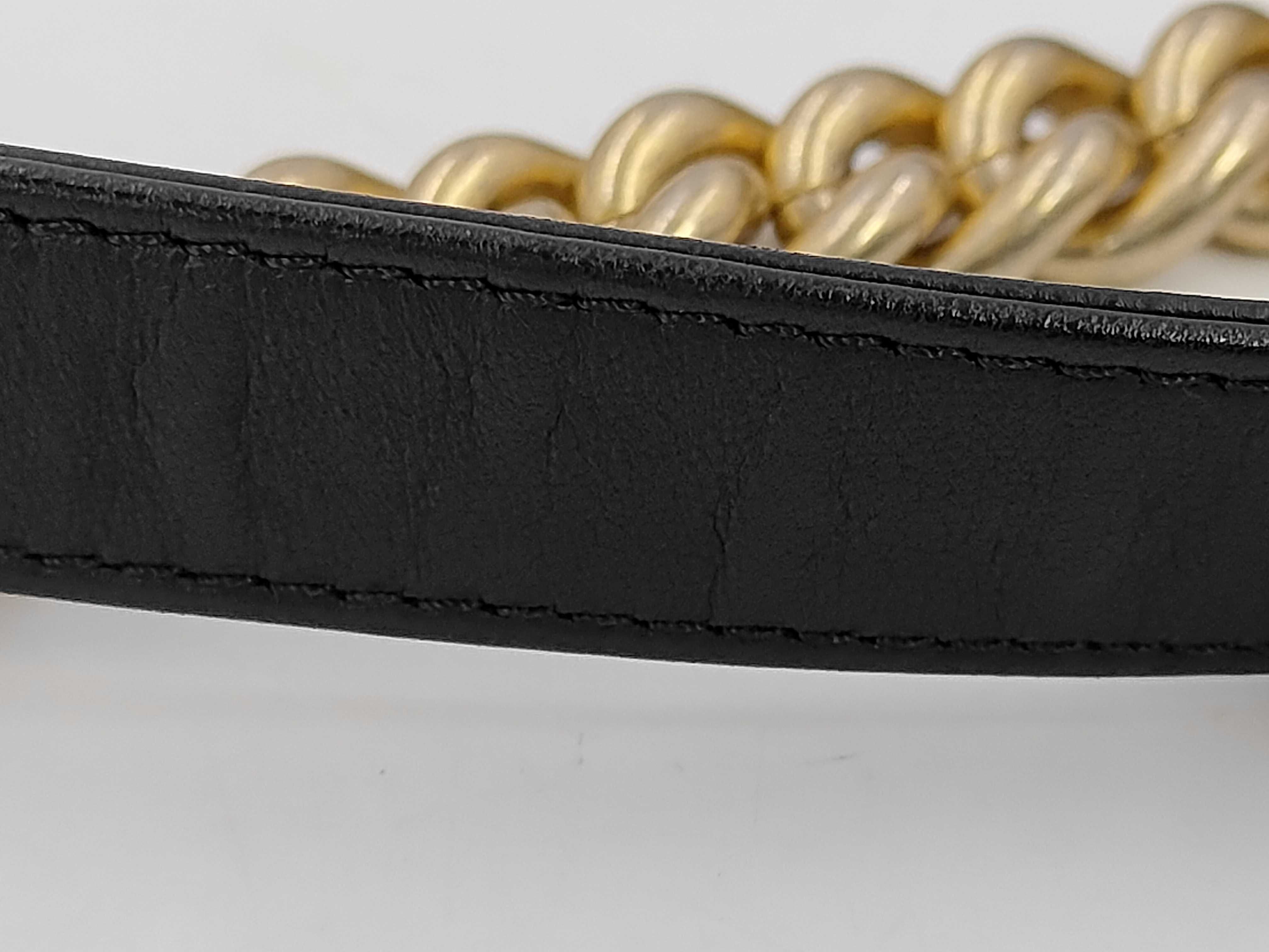 Boy Chanel 25 Lambskin Shoulder Bag — view 4