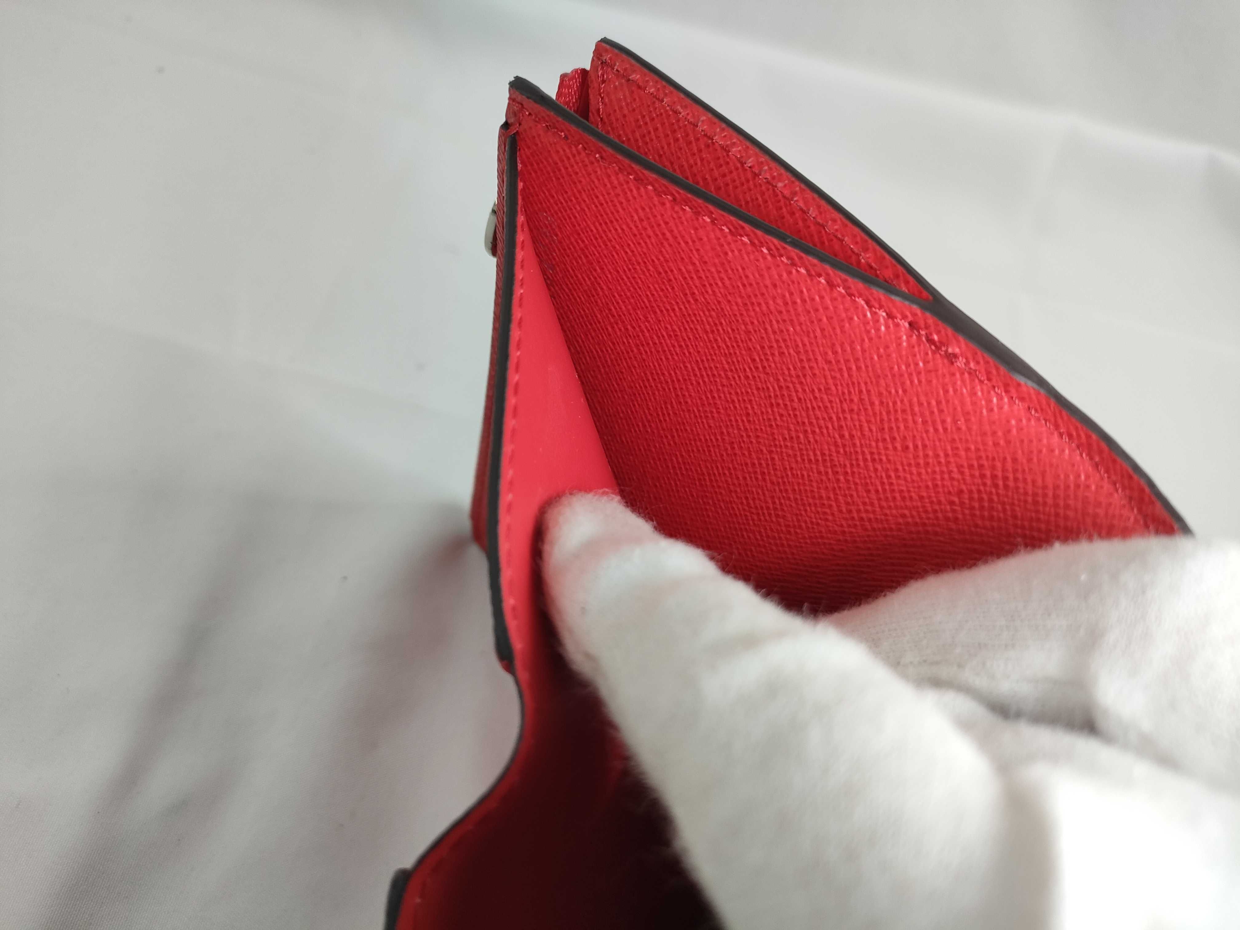 Epi LV Epi Twist Compact Rouge TN4189 BOU Rouge Wallet — view 11