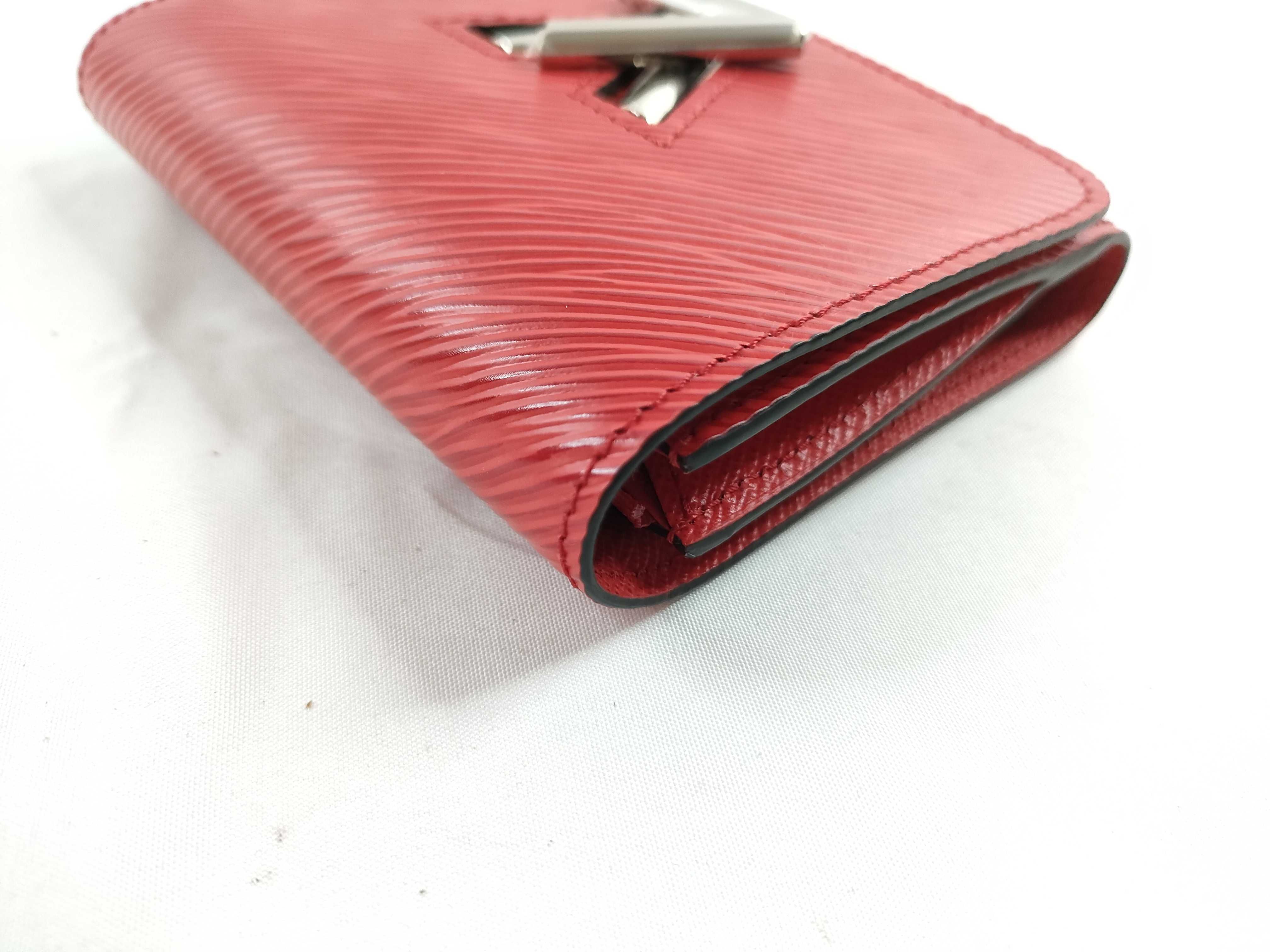 Epi LV Epi Twist Compact Rouge TN4189 BOU Rouge Wallet — view 4