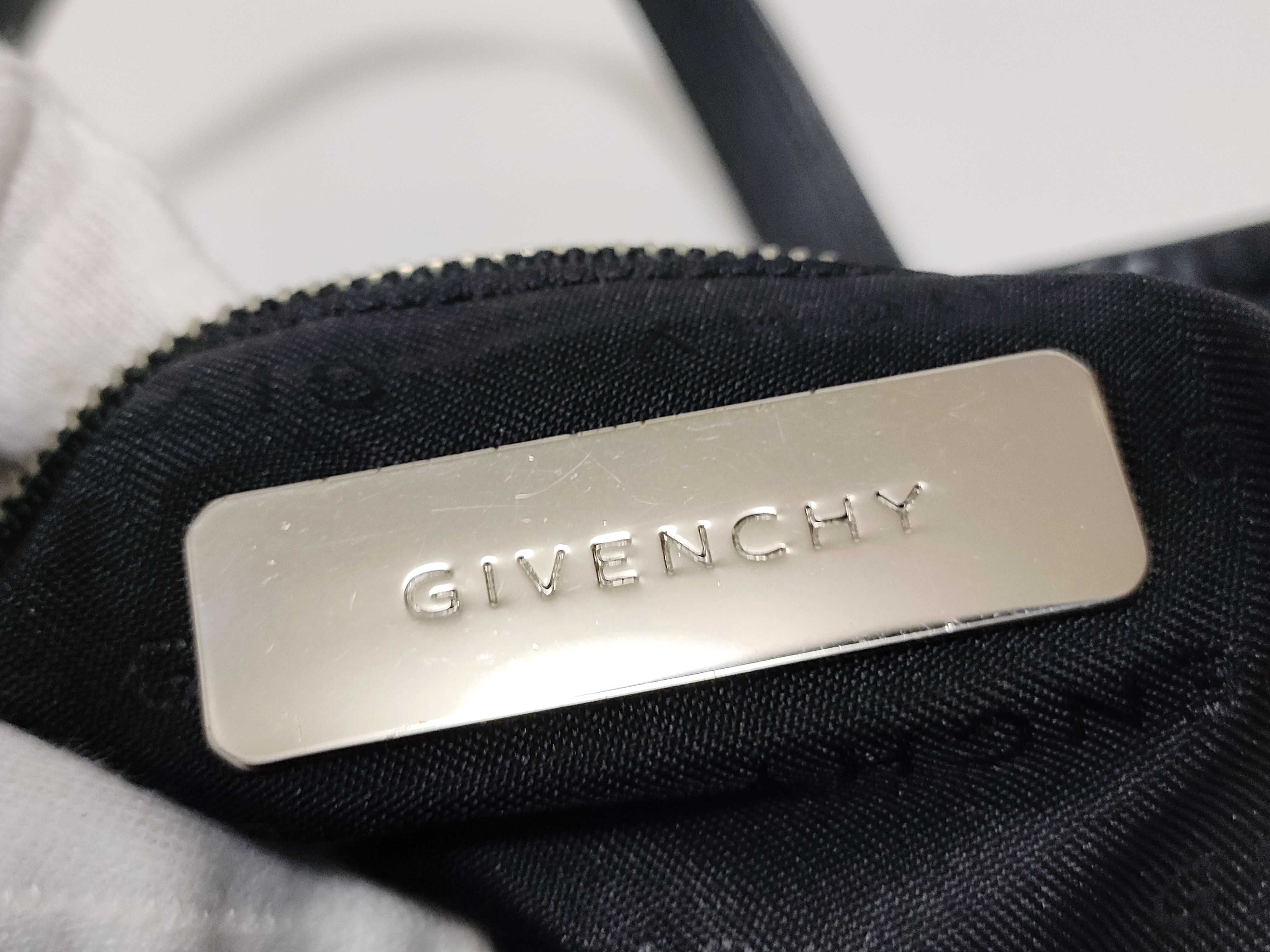 Logo Black Nylon Leather 2-Way Bag Shoulder Bag — view 13