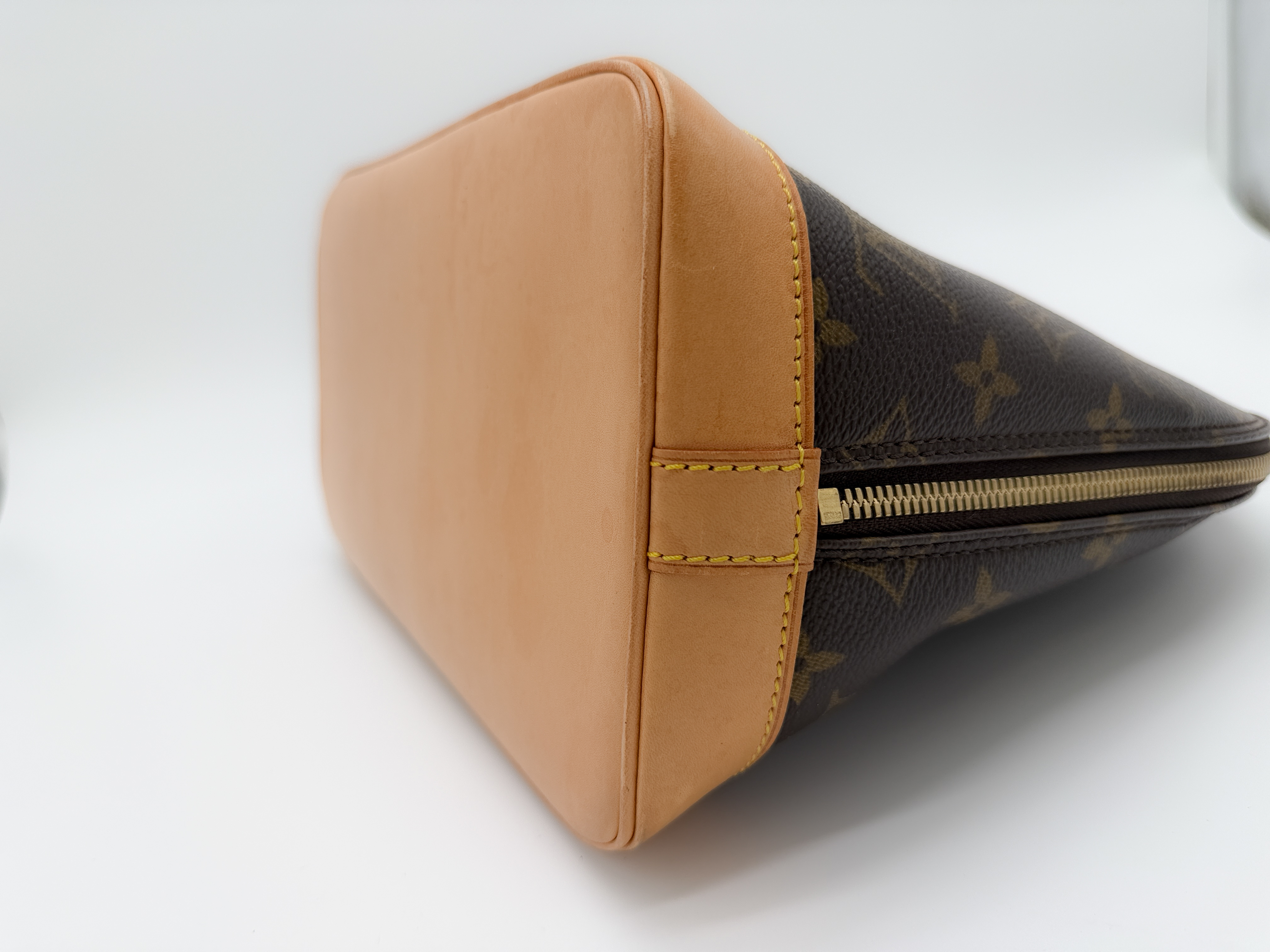 Monogram M51130 Alma PM FL0072 Handbag — view 9