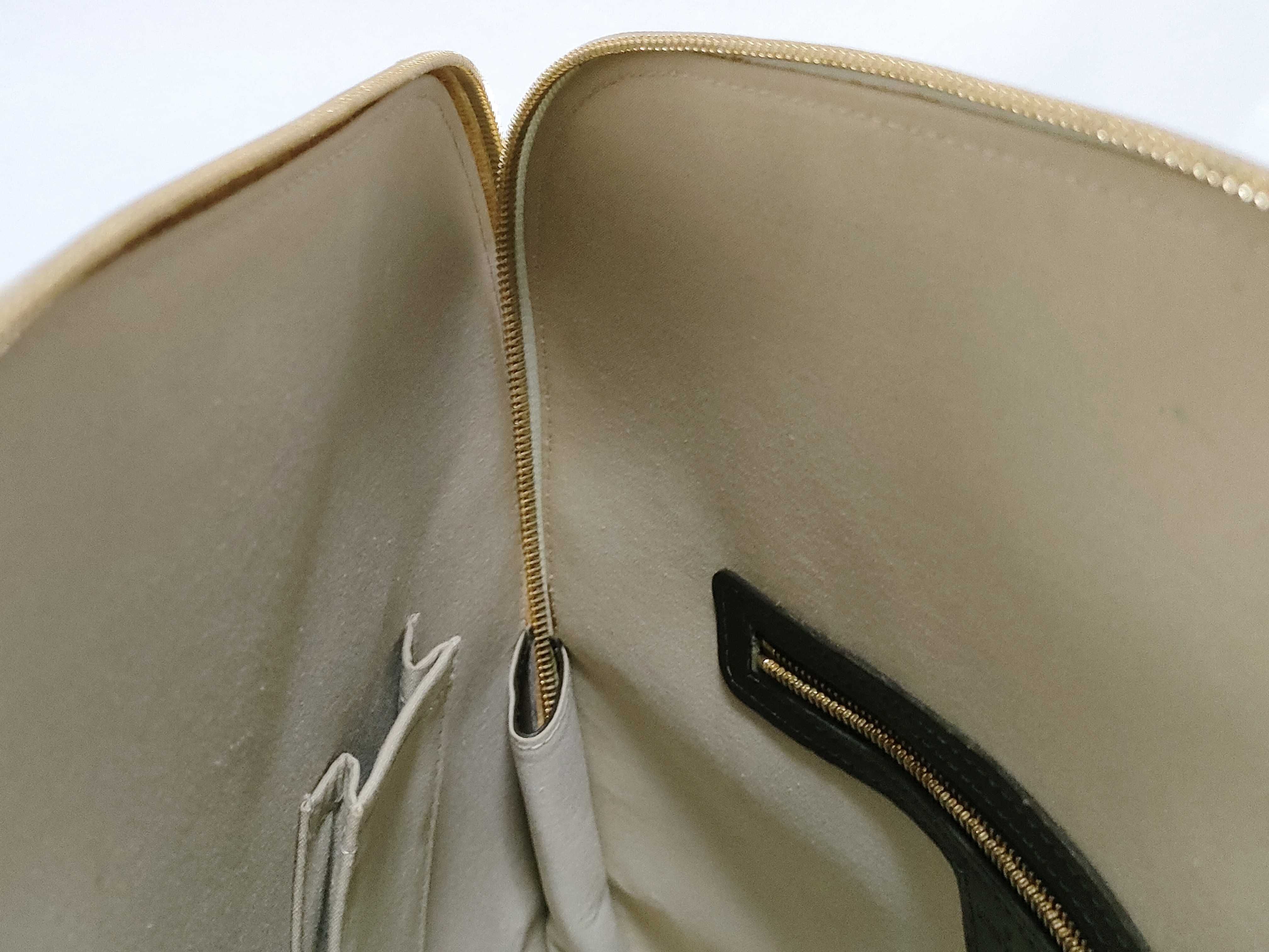 Monogram Mini Alma O M92202 MI1001 Handbag — view 9