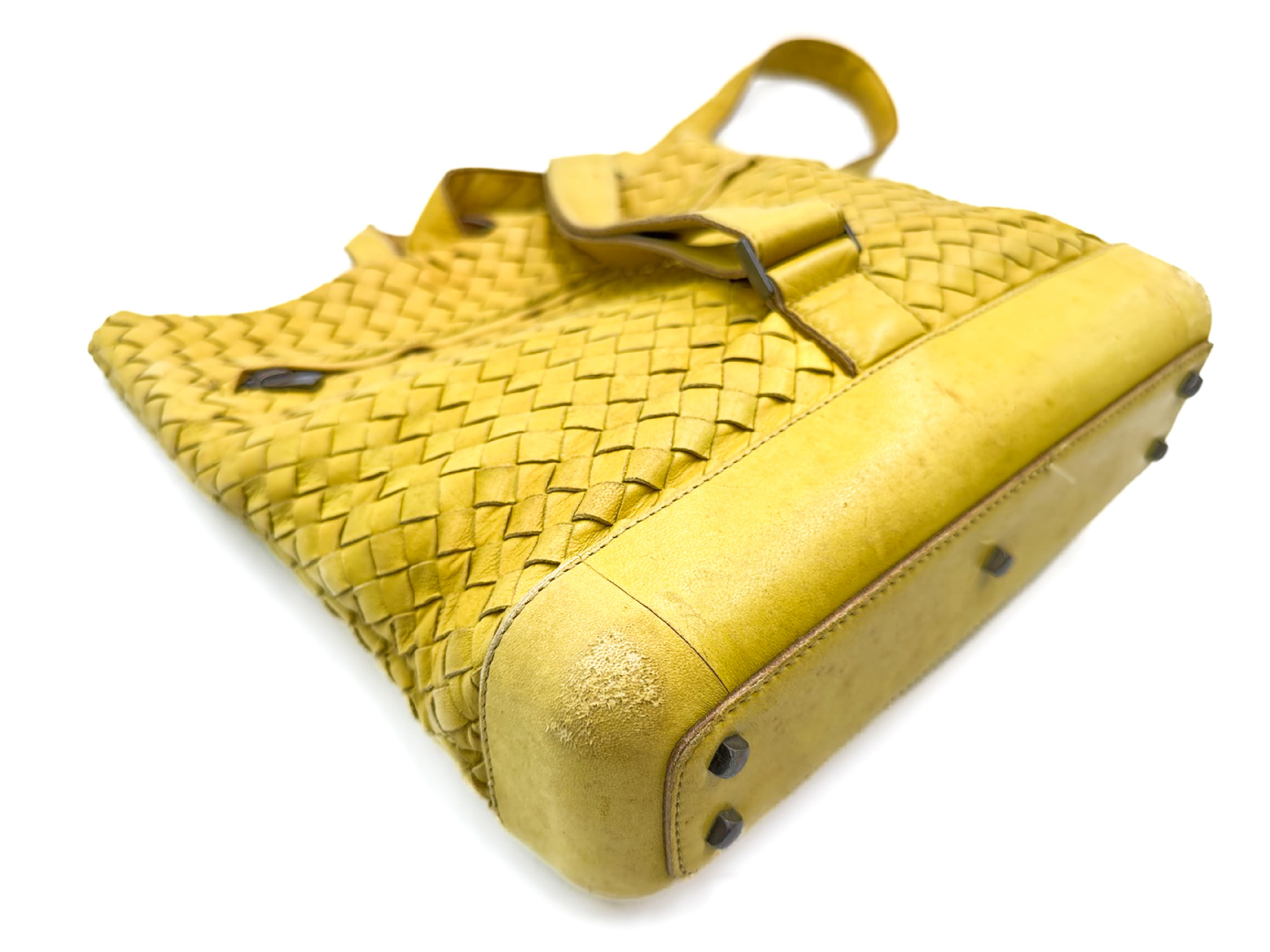 Intrecciato Yellow Leather Shoulder Bag — view 6