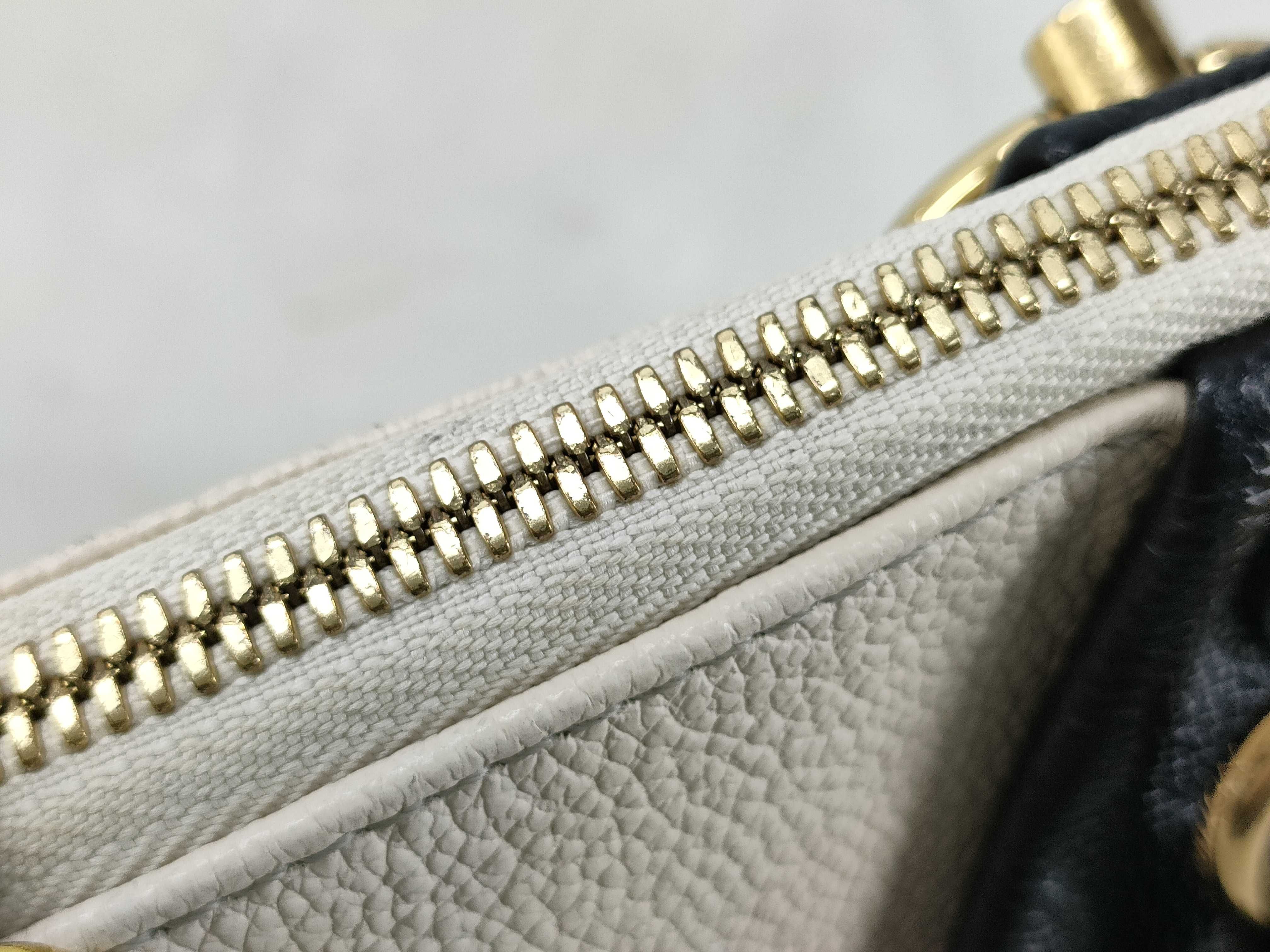 Monogram Empreinte LV Empreinte V Tote BB Black x White Handbag — view 8