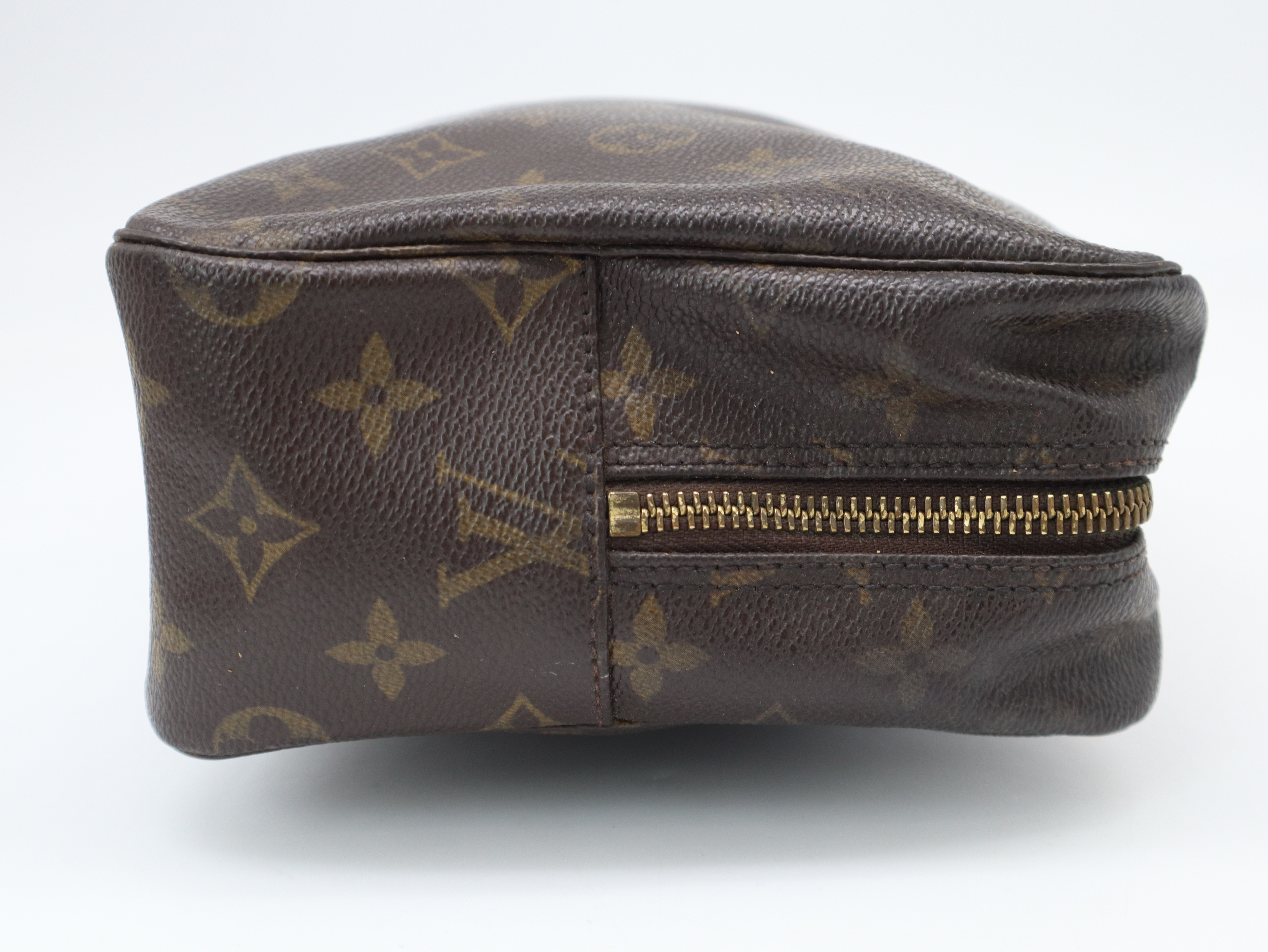 M47522 Monogram Trousse Toilette 28 Second Bag — view 4