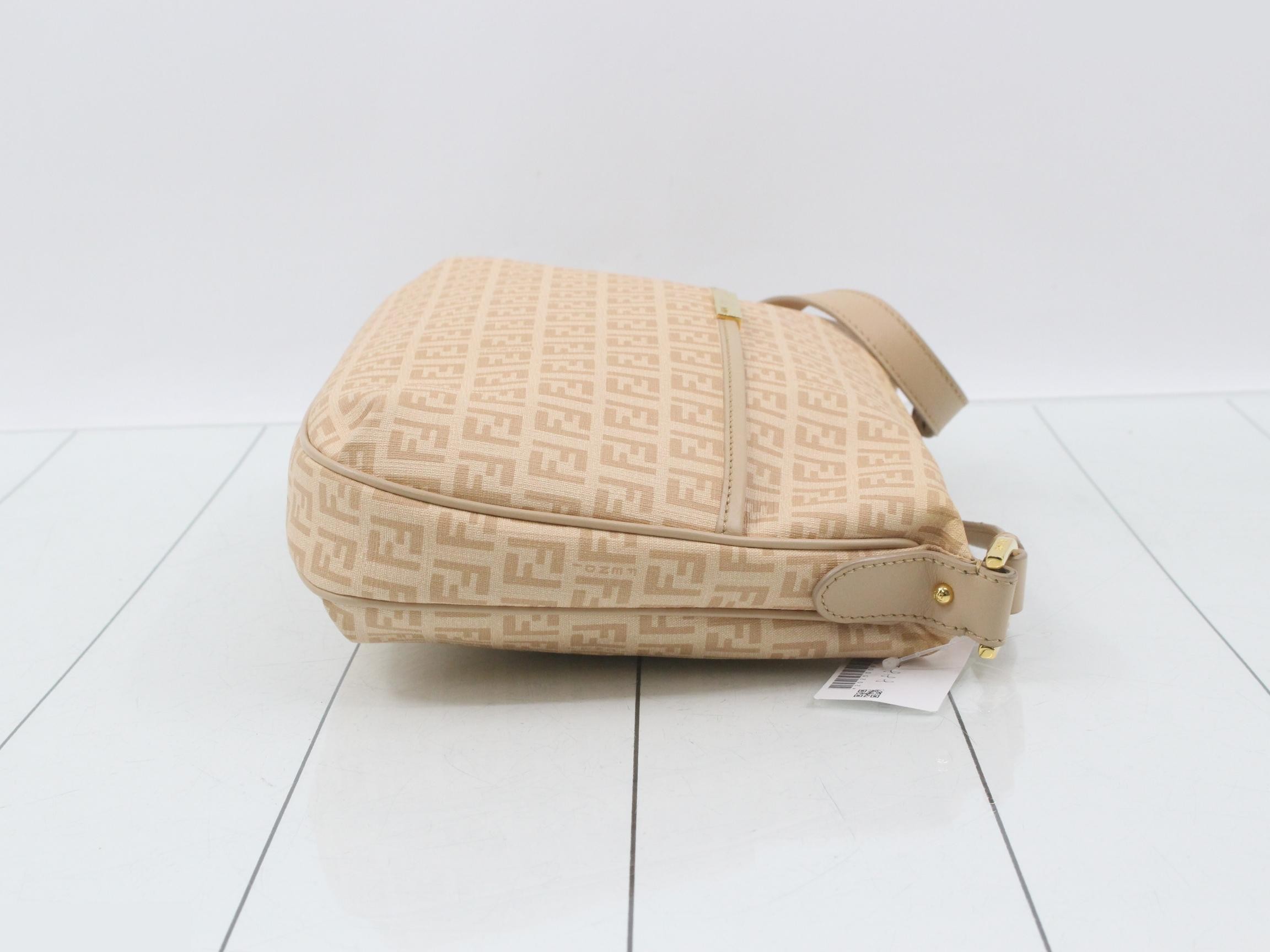 Zucchino (Bag) - Shoulder Bag — view 3