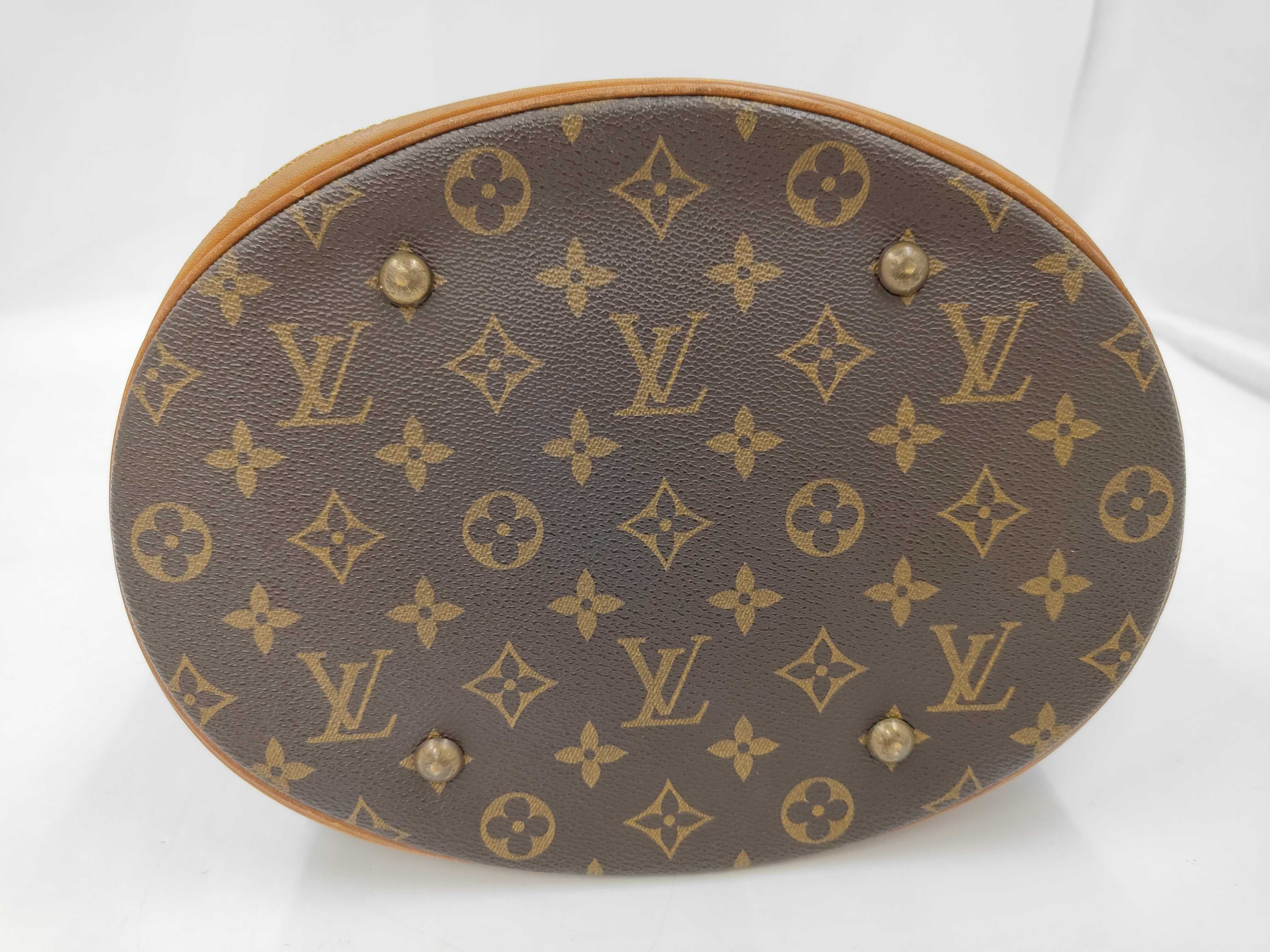 Monogram Louis Vuitton Monogram Bucket GM DK1077 Shoulder Bag — view 7