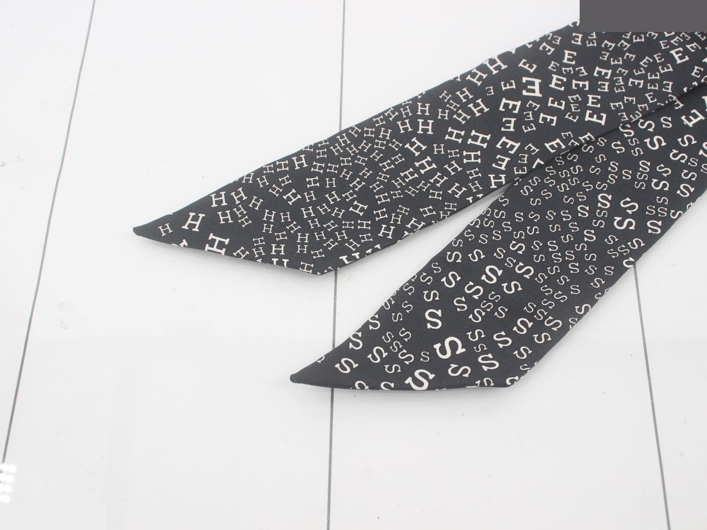 Alphabet logo twilly scarf, white x black — view 3