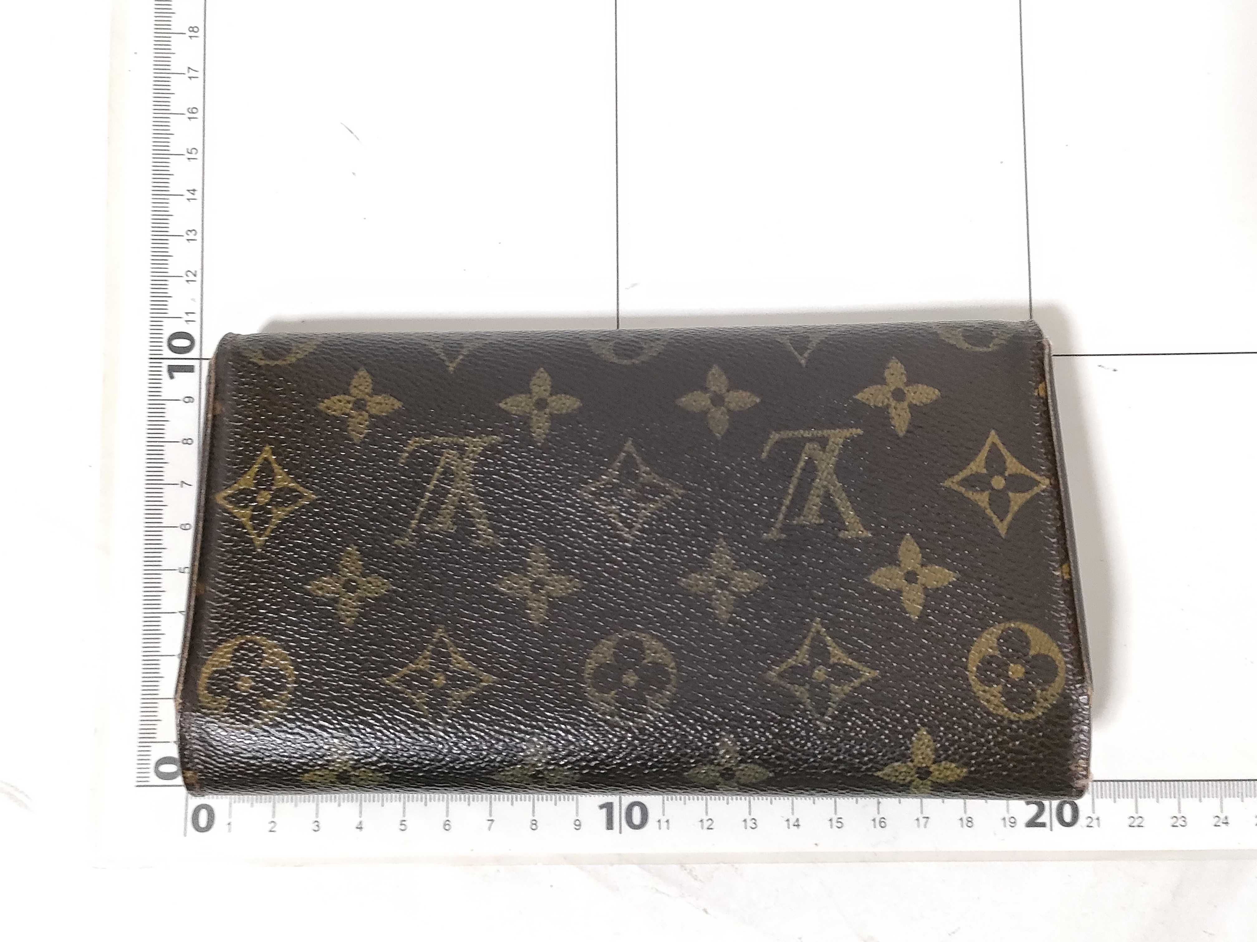 Monogram Portefeuille Sarah Wallet — view 2