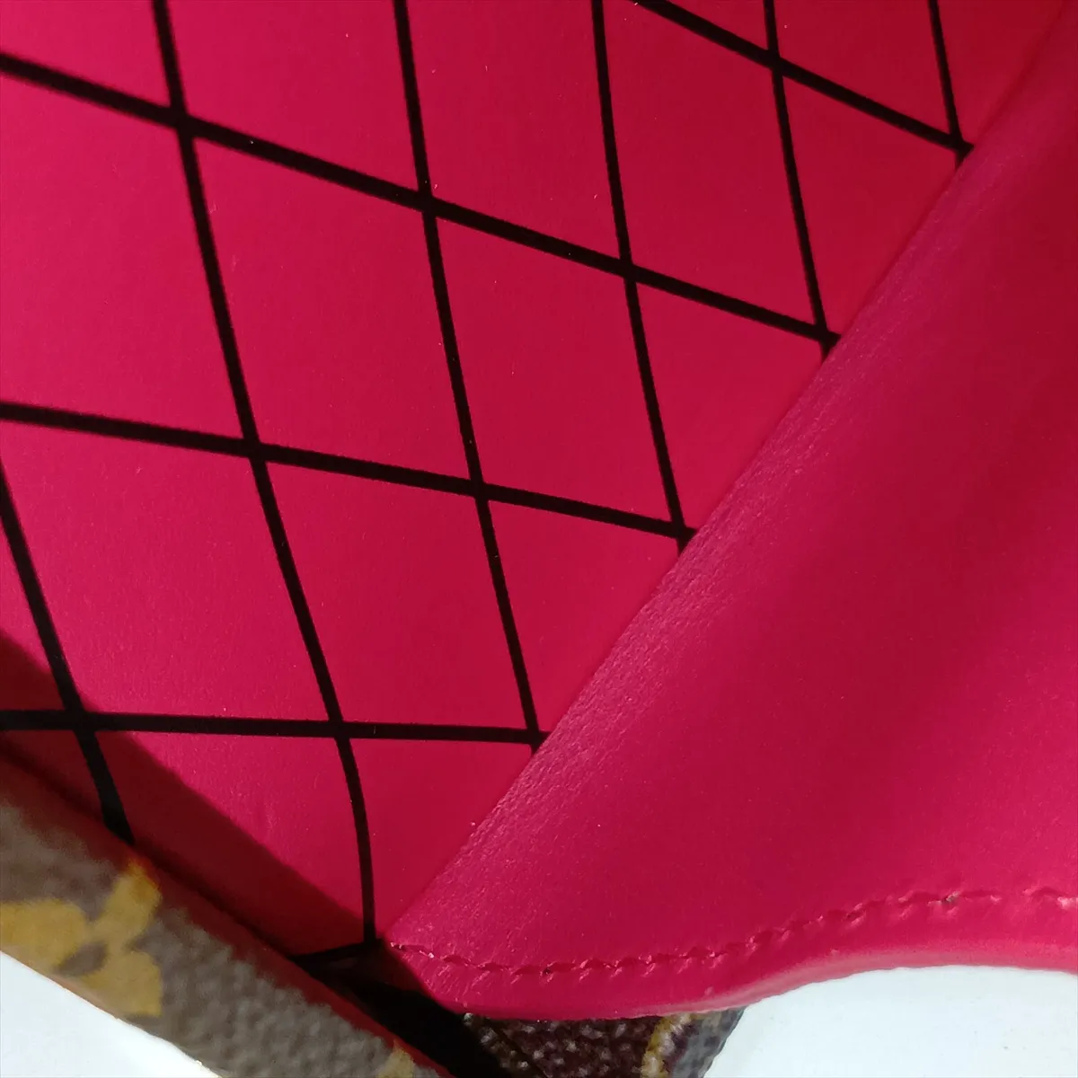 [Individually packaged] Louis Vuitton x Takashi Murakami Monogram Petite Malle M13667 Brown (RFID detected) — view 11