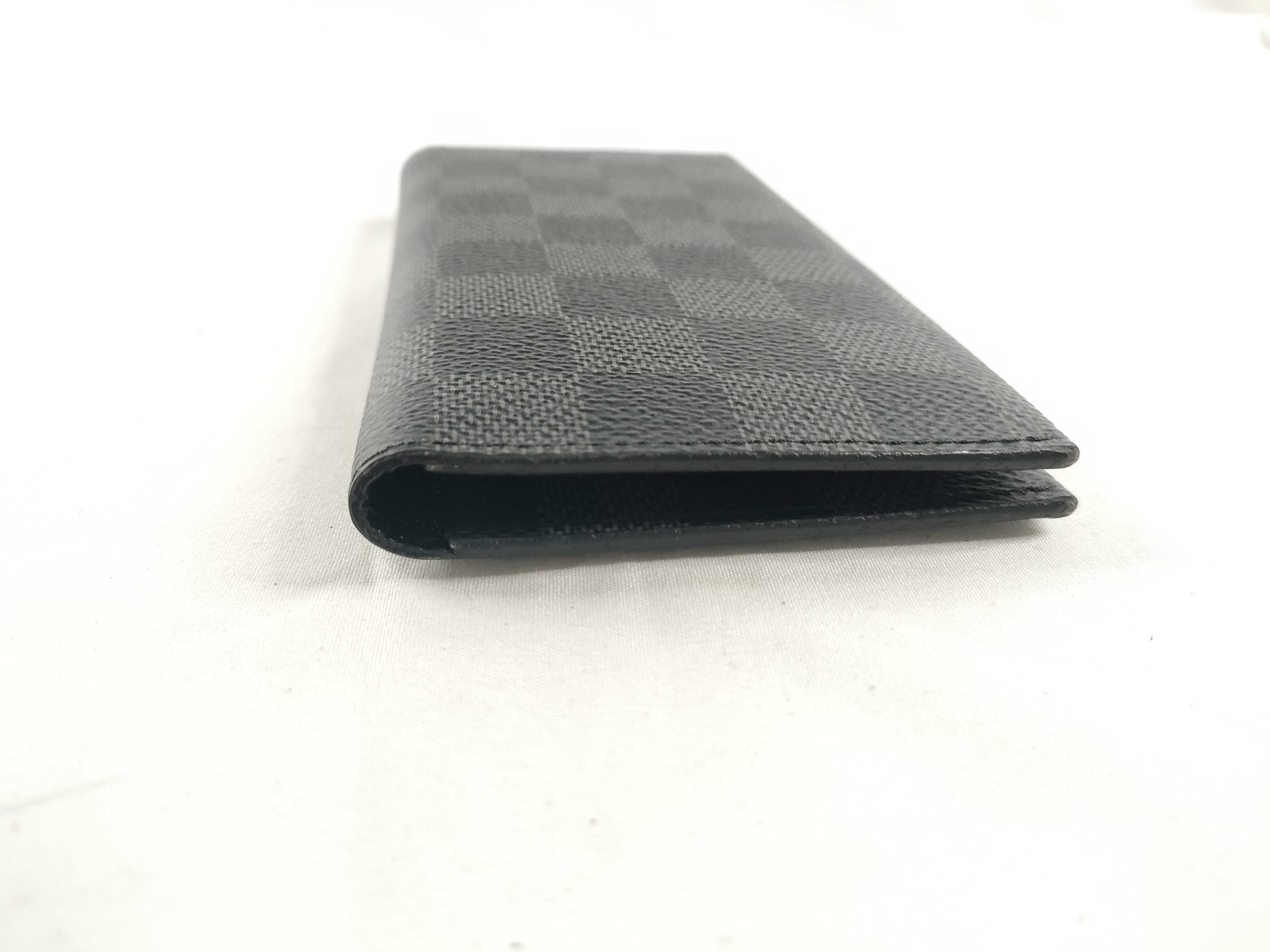 Damier Graphite Louis Vuitton Portecarte 16CC Billfold — view 7