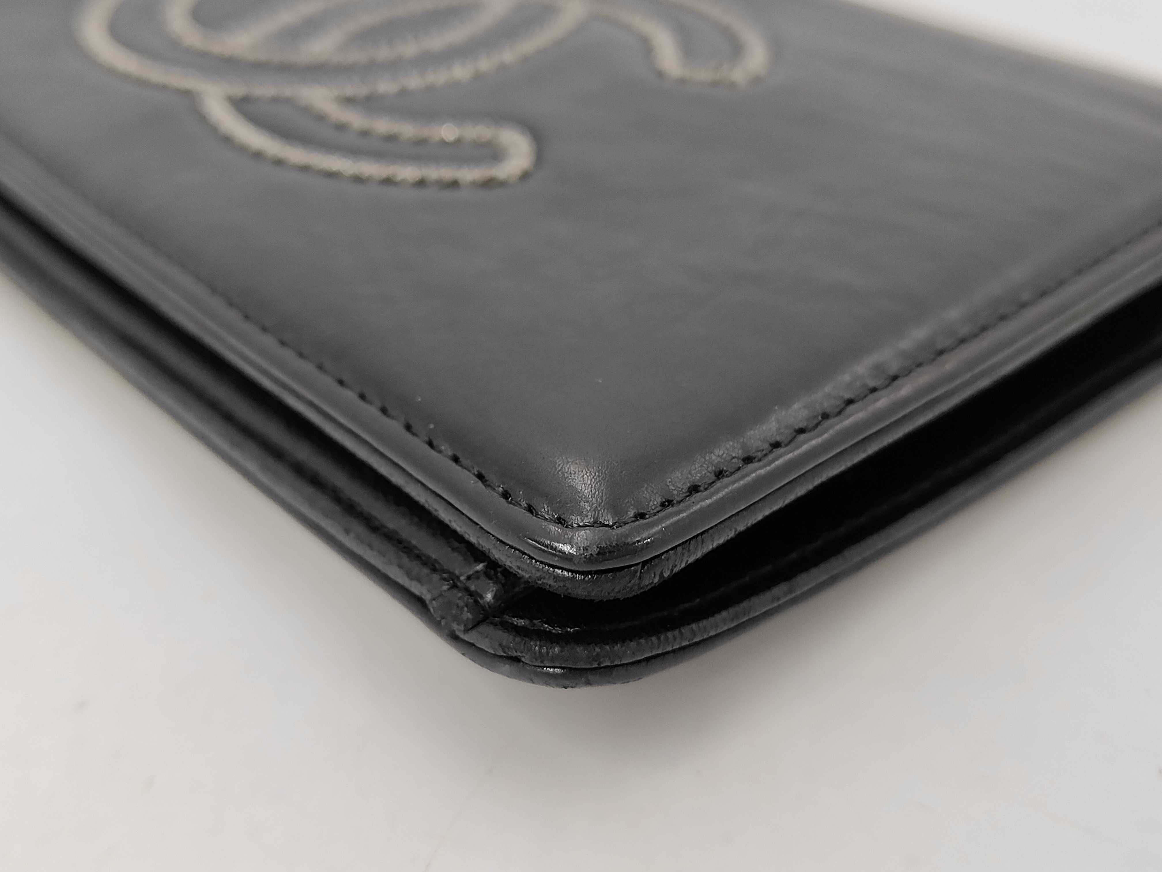 Bi-fold Long Wallet, Chain Logo, Black, Item No. 11, with Sticker. — view 3