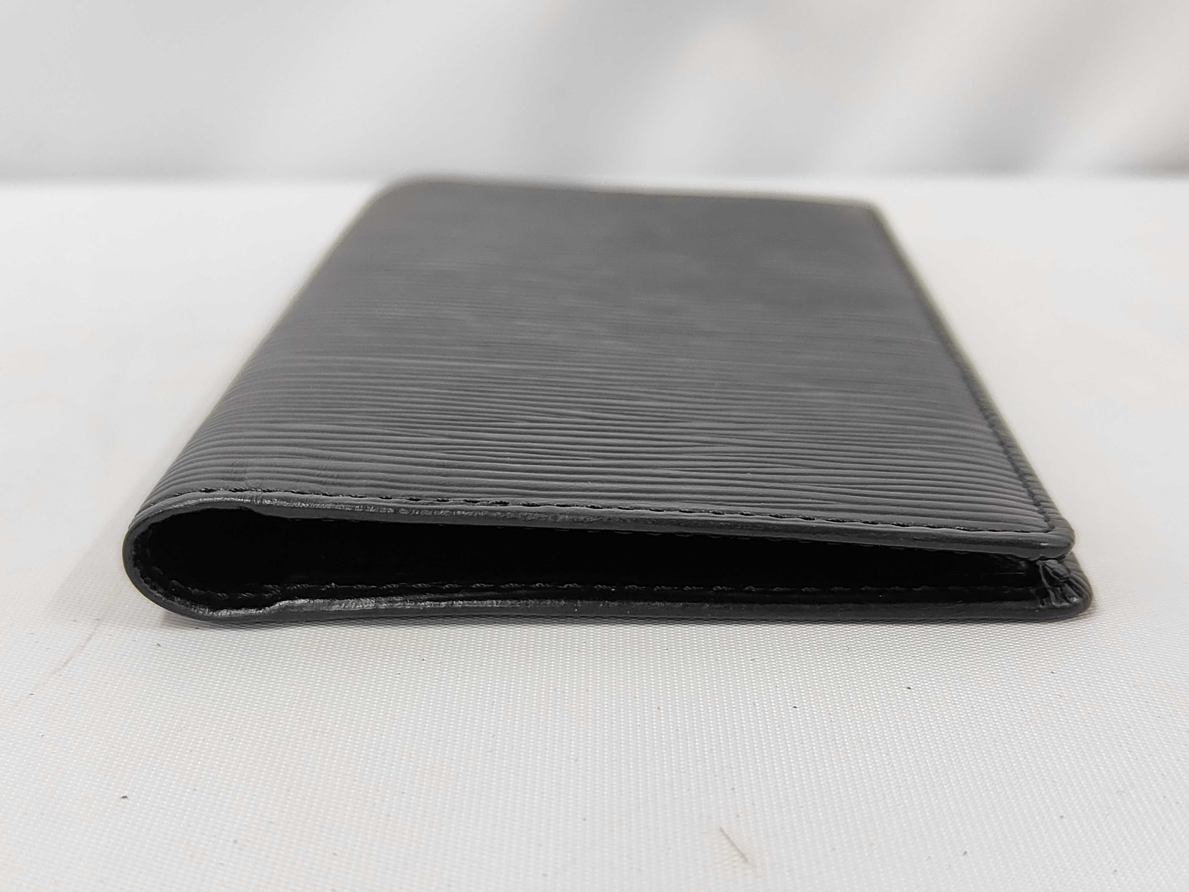 wallet — view 5