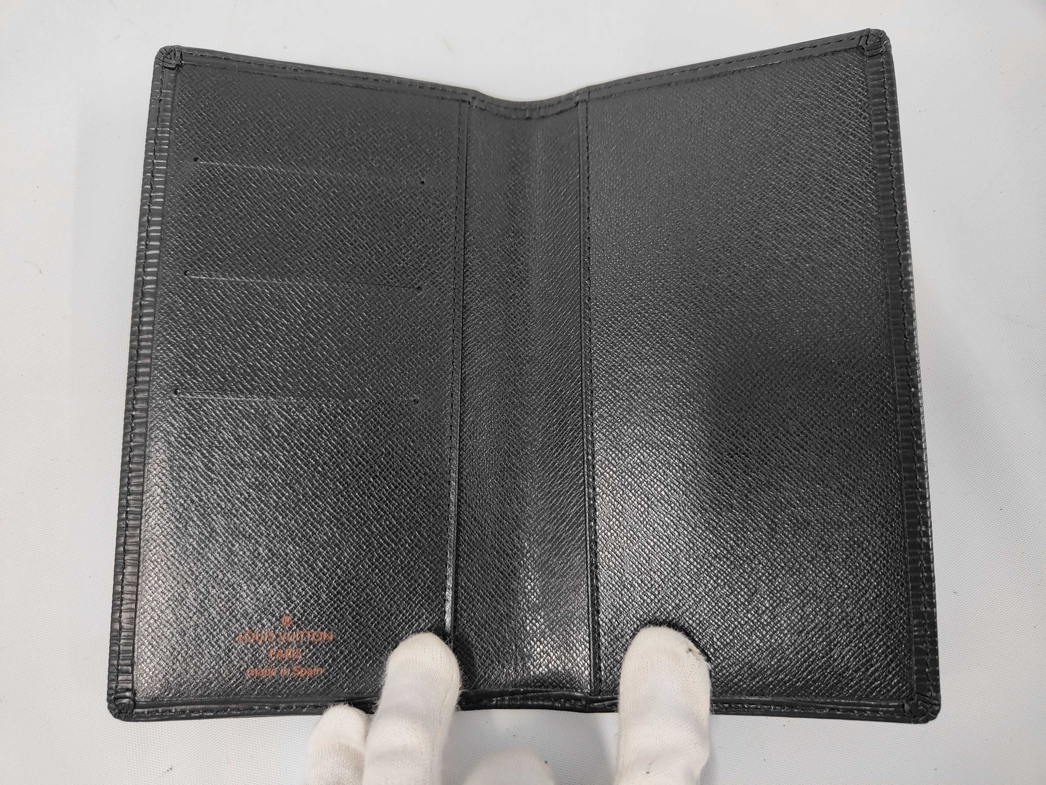 wallet — view 7