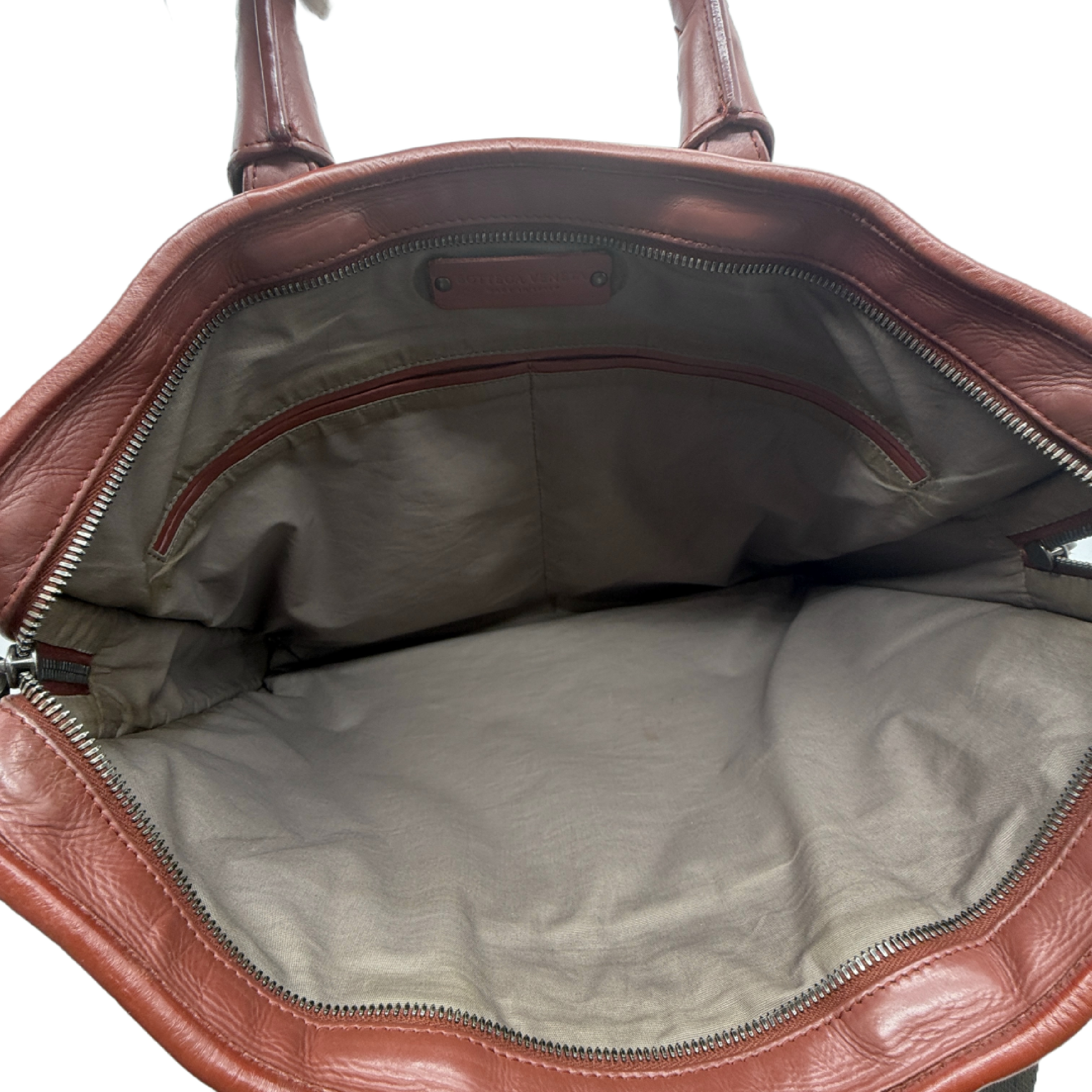 Intrecciato Leather Handbag — view 13