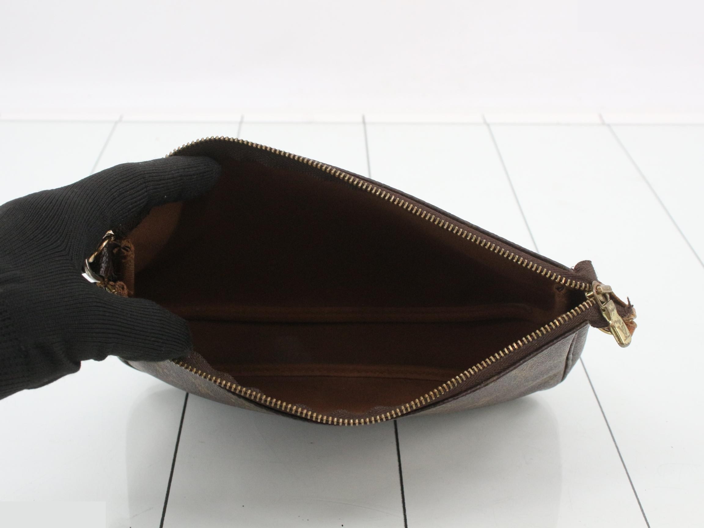 Pochette Accessoires (old model) — view 4