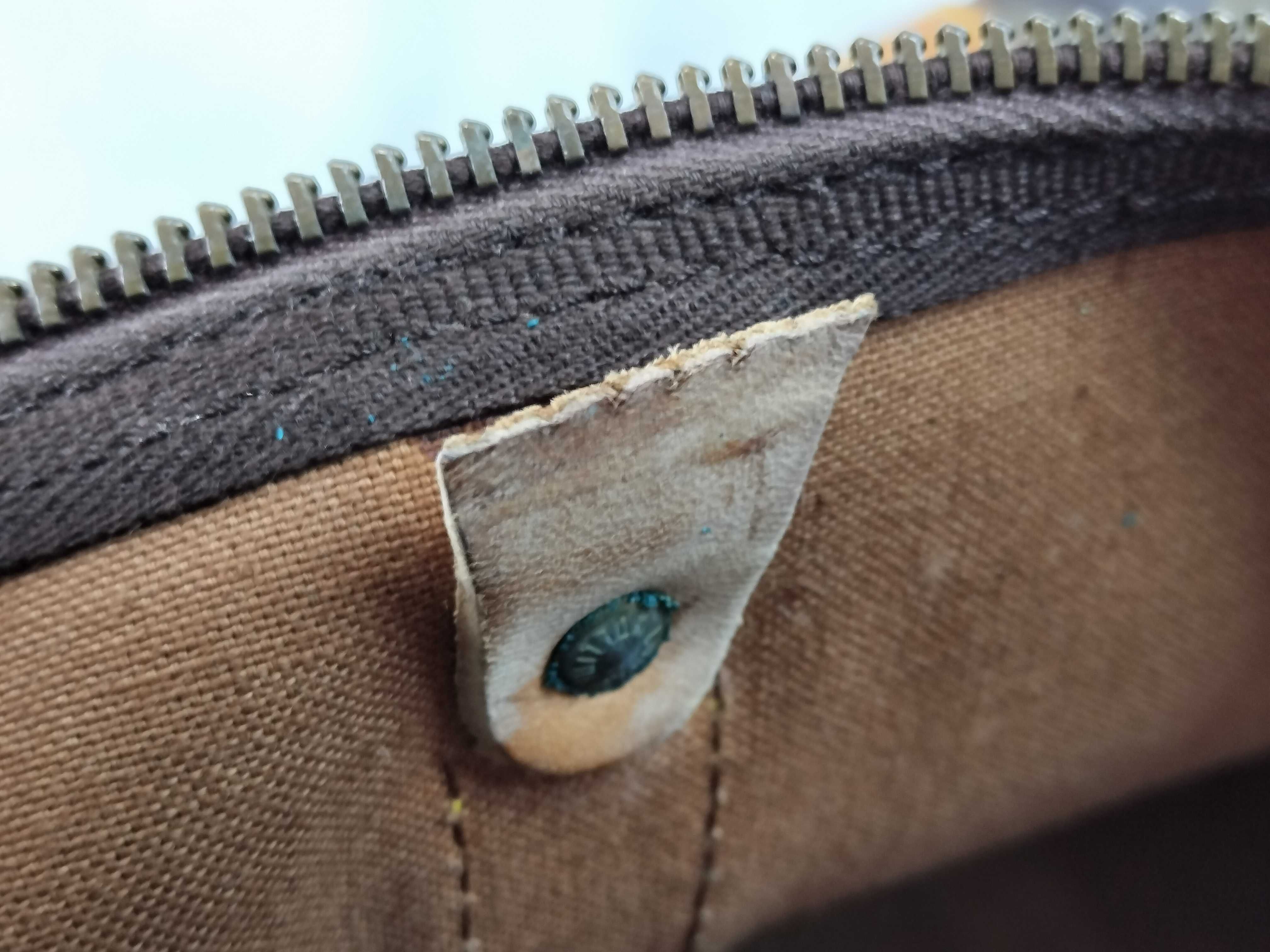 LV Keepall 50 Boston Bag — view 13