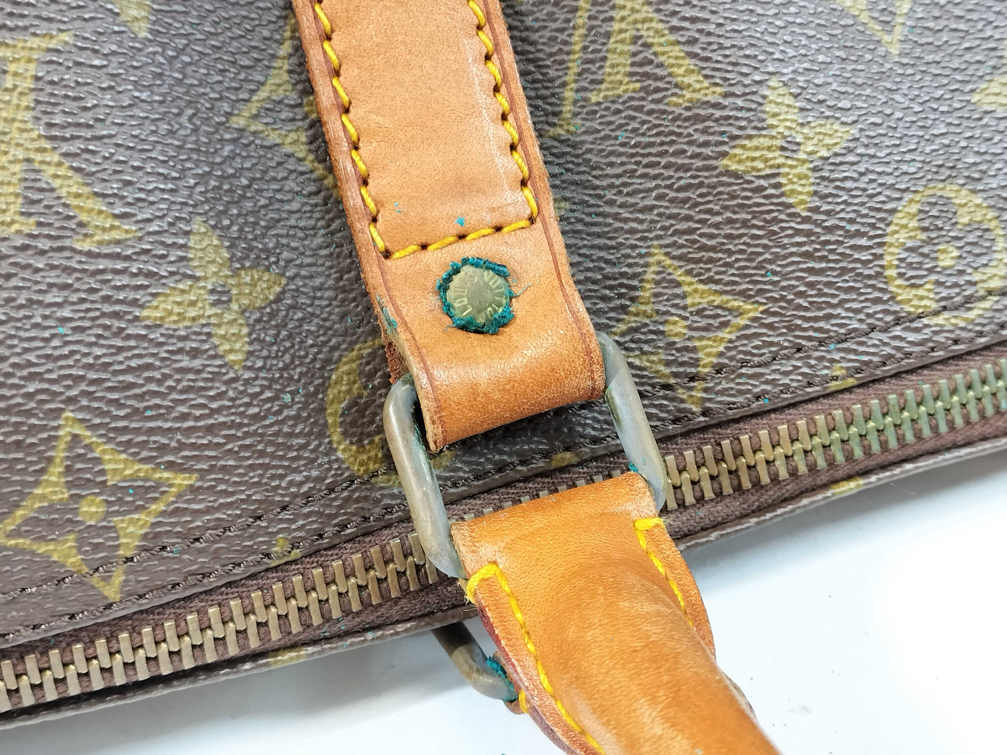 LV Keepall 50 Boston Bag — view 5