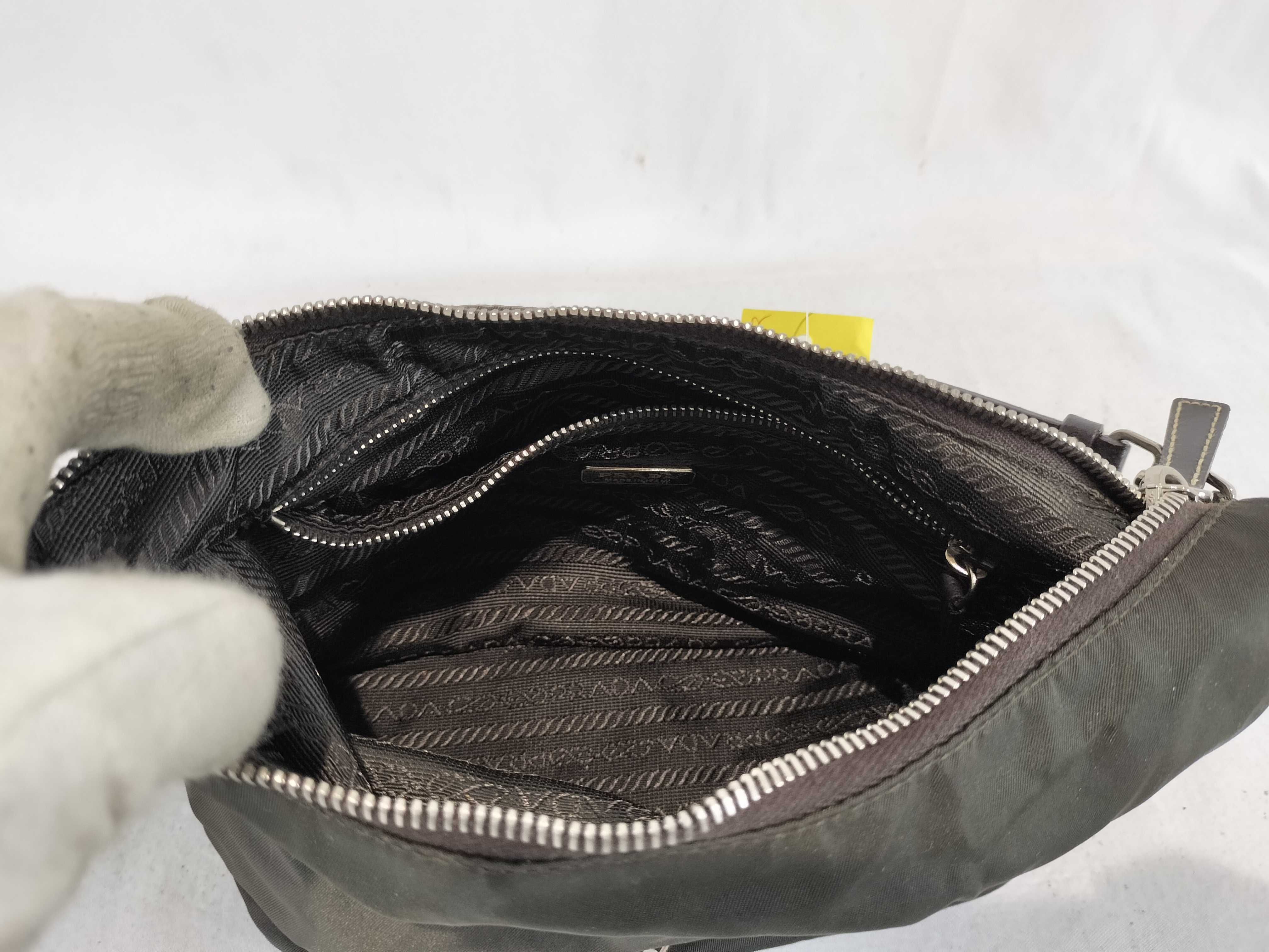 Nylon One-Shoulder Handbag / Khaki — view 11