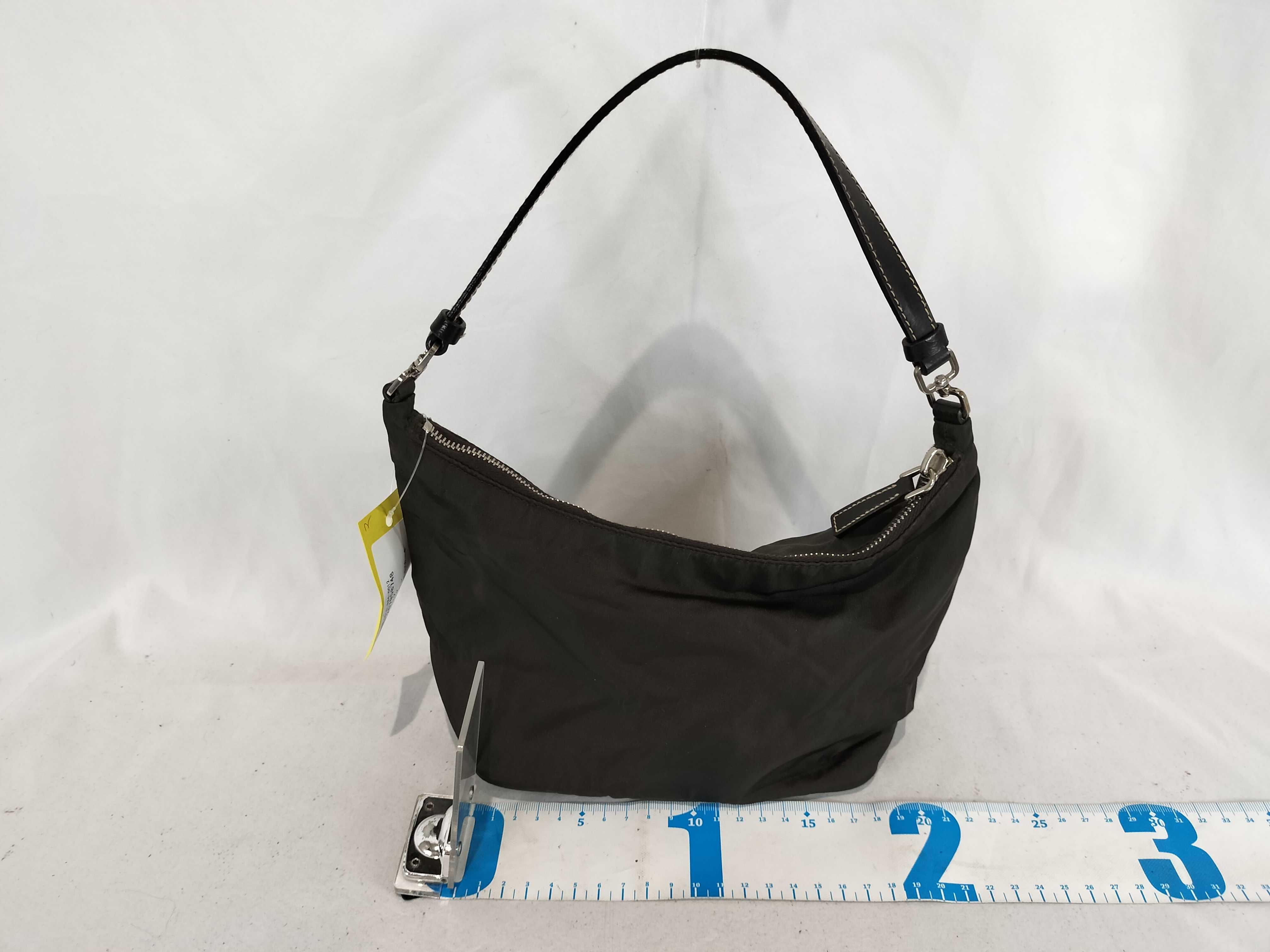 Nylon One-Shoulder Handbag / Khaki — view 3