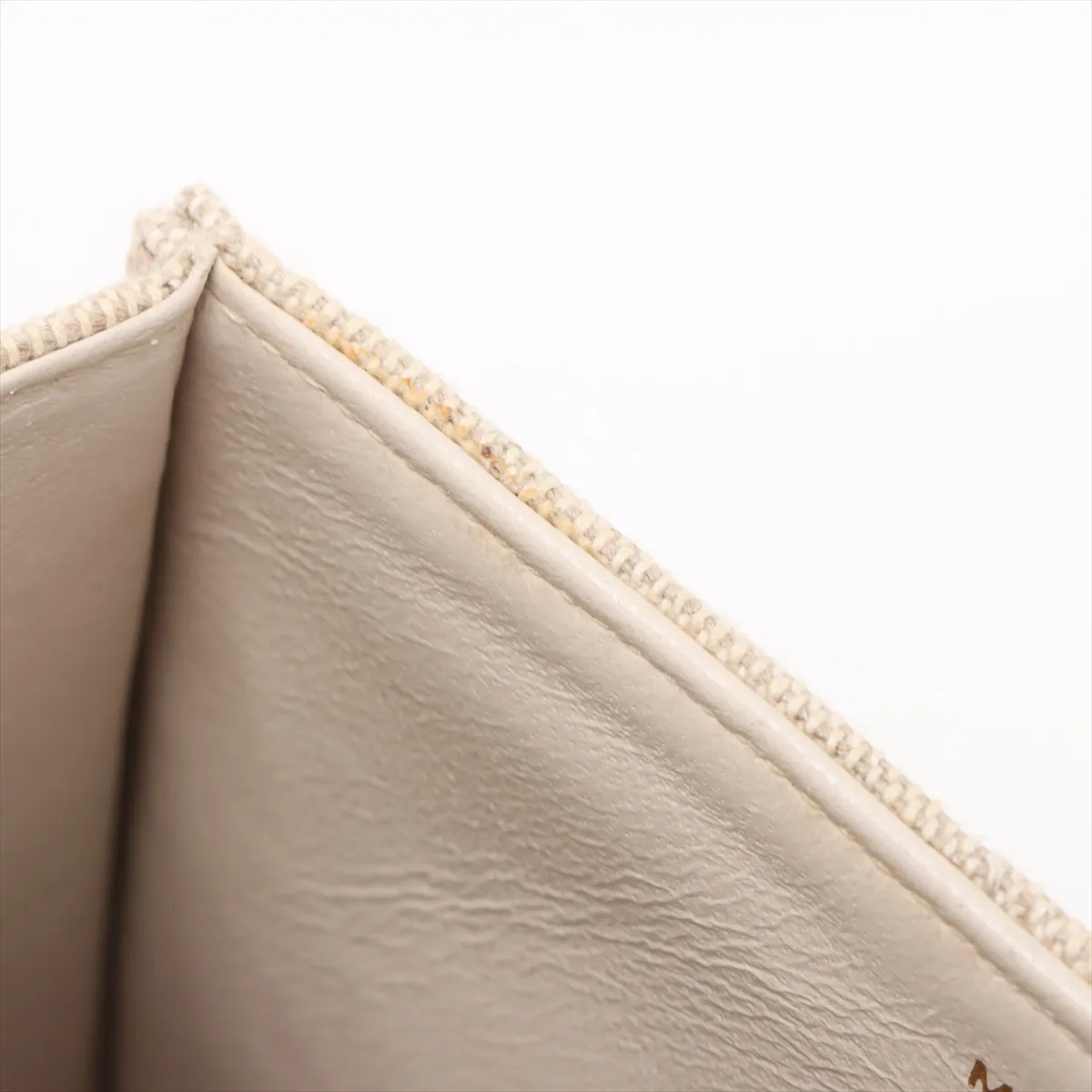 Matelasse canvas handbag beige gold hardware 5277238 5th series — view 12