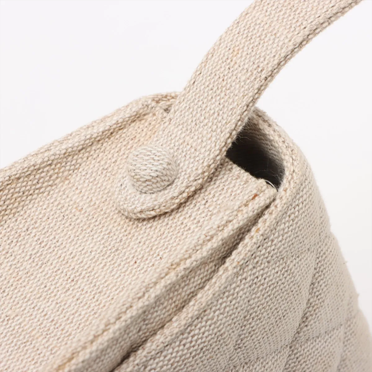 Matelasse canvas handbag beige gold hardware 5277238 5th series — view 15