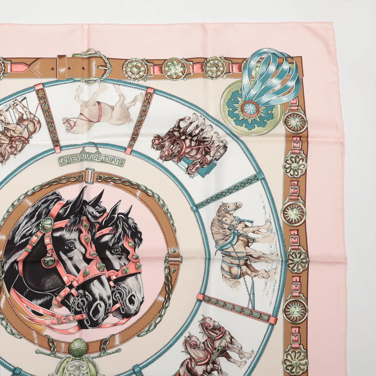 Carre 90 CHEVAUX DE TRAIT (Draft Horse) Scarf, Silk, Pink. Shows signs of wear, — view 3