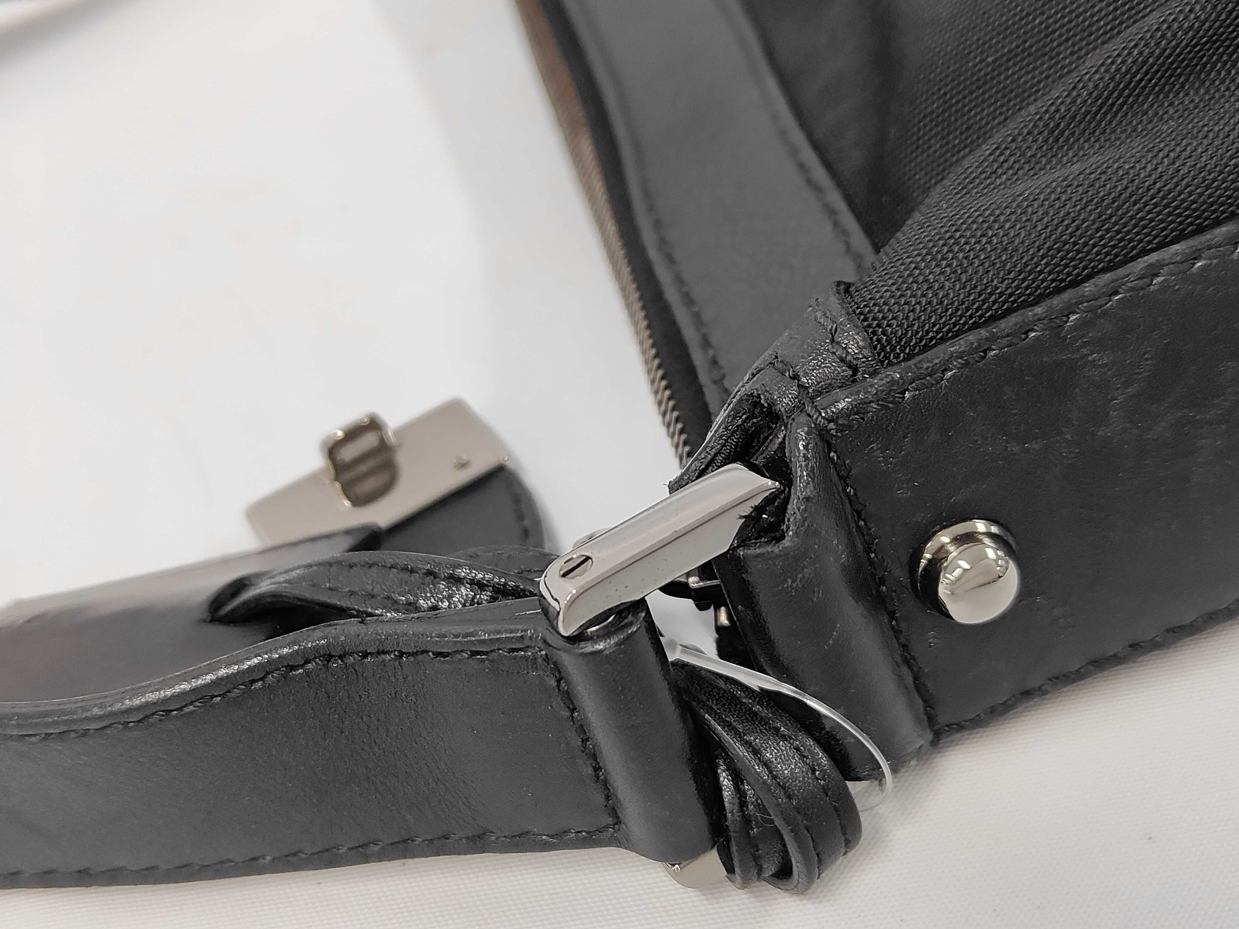 logo plate shoulder bag, nylon x leather, black, 148476. — view 6