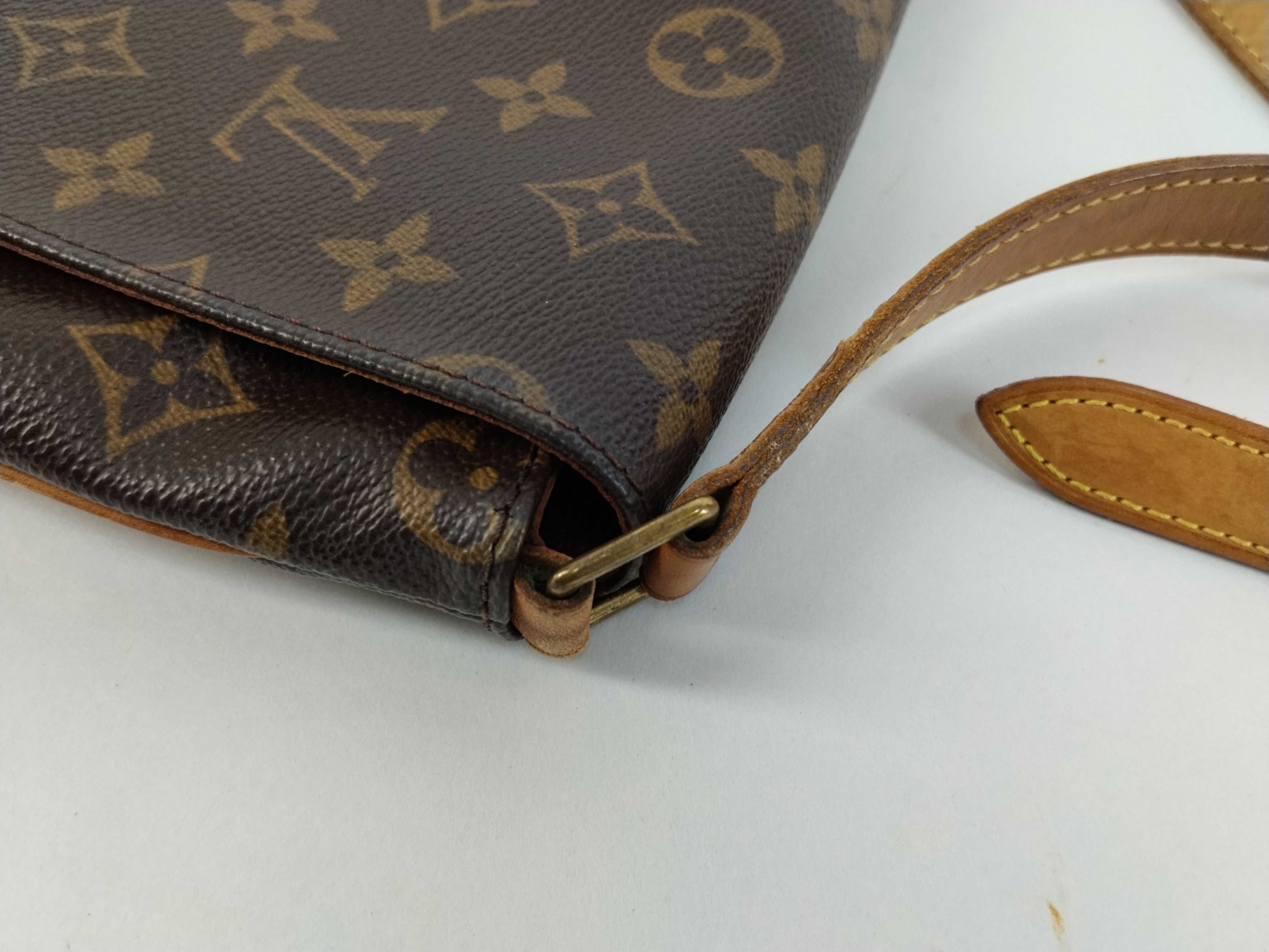 Monogram Louis Vuitton Shoulder Bag Monogram Musette Tango Long Strap M51388 Brown Shoulder Bag — view 5