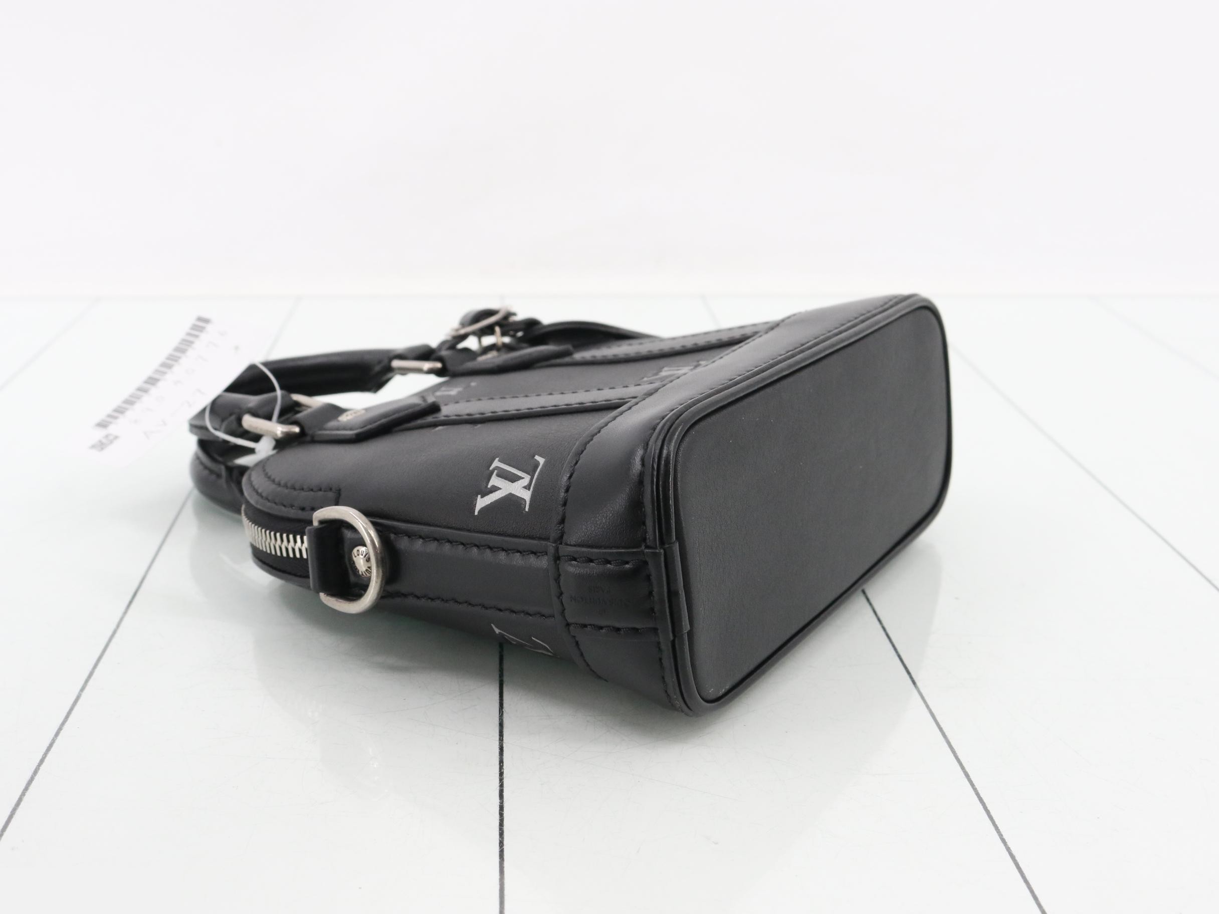 Nano Alma Noir 2-Way Handbag — view 5