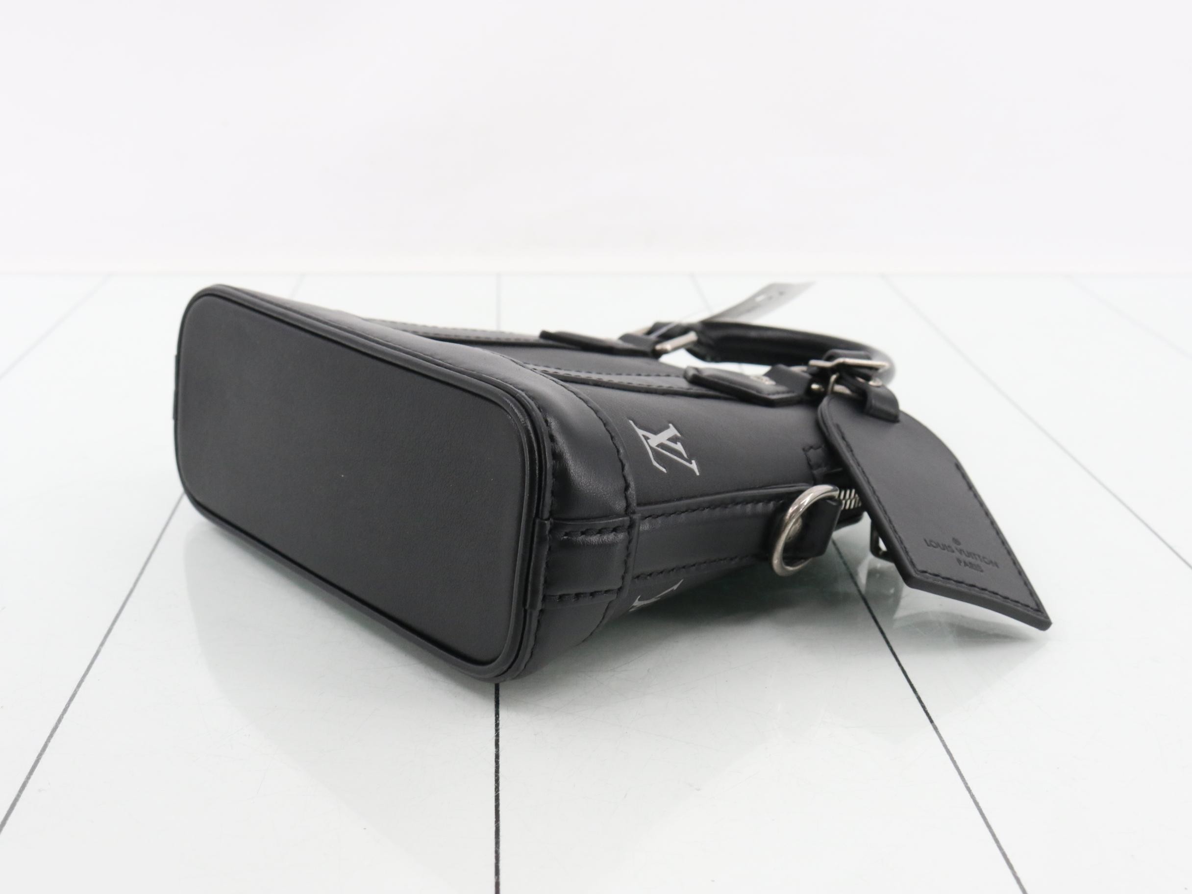 Nano Alma Noir 2-Way Handbag — view 6