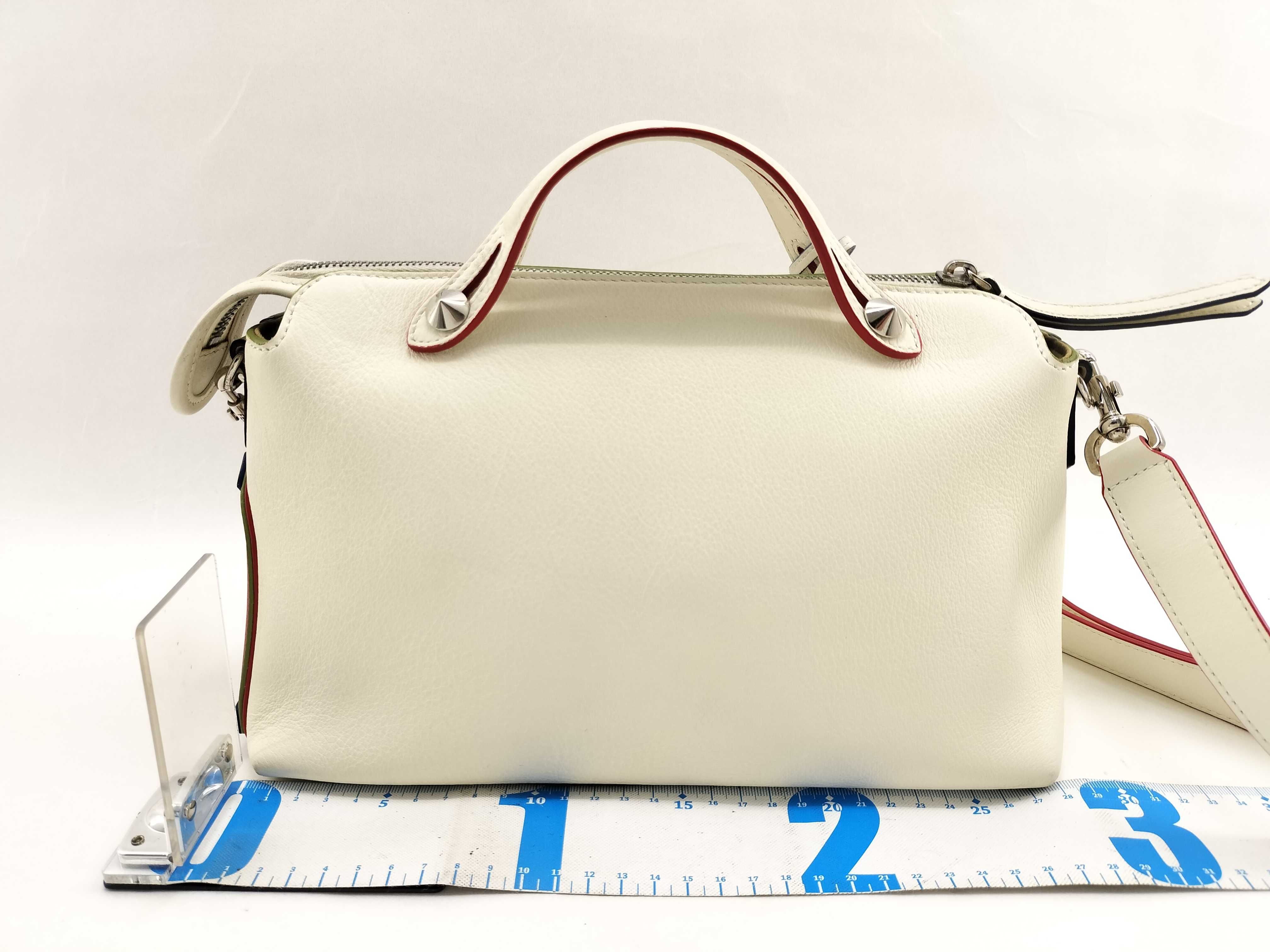 handbag — view 2