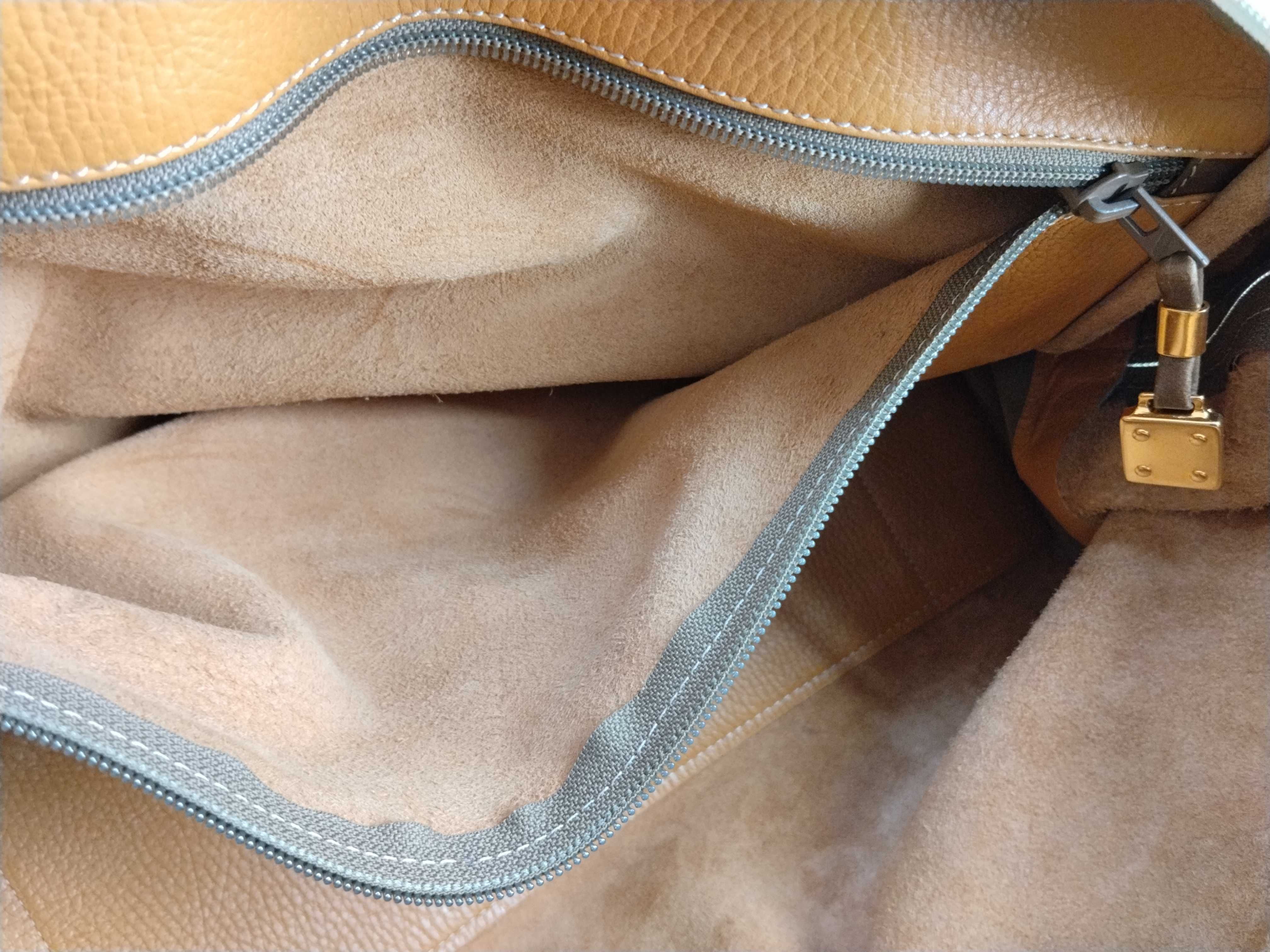 Amazona 40 Tote Bag — view 14