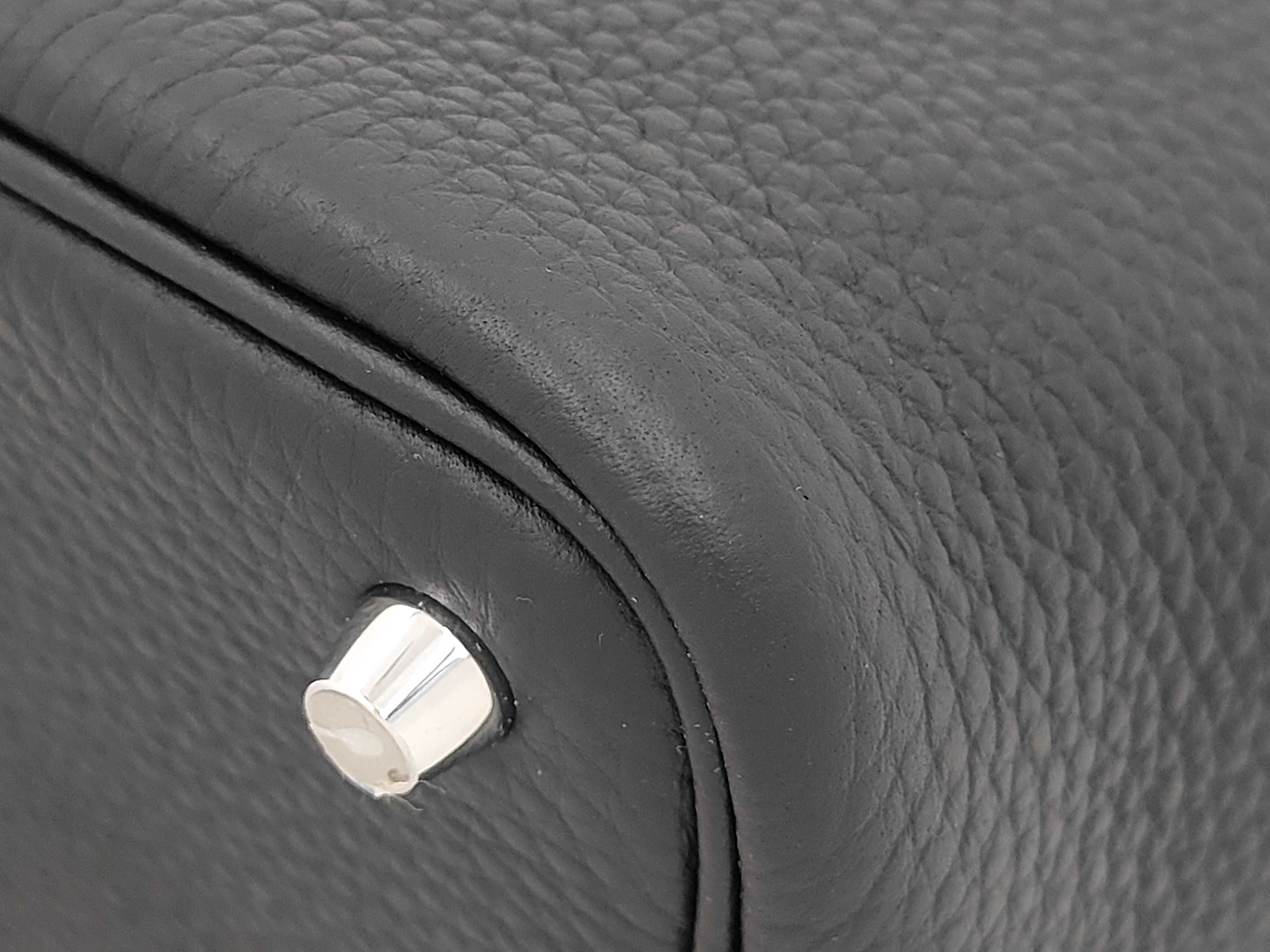 Unused Hermes Picotin Lock PM/Black Taurillon Leather Handbag with Silver Hardware — view 4