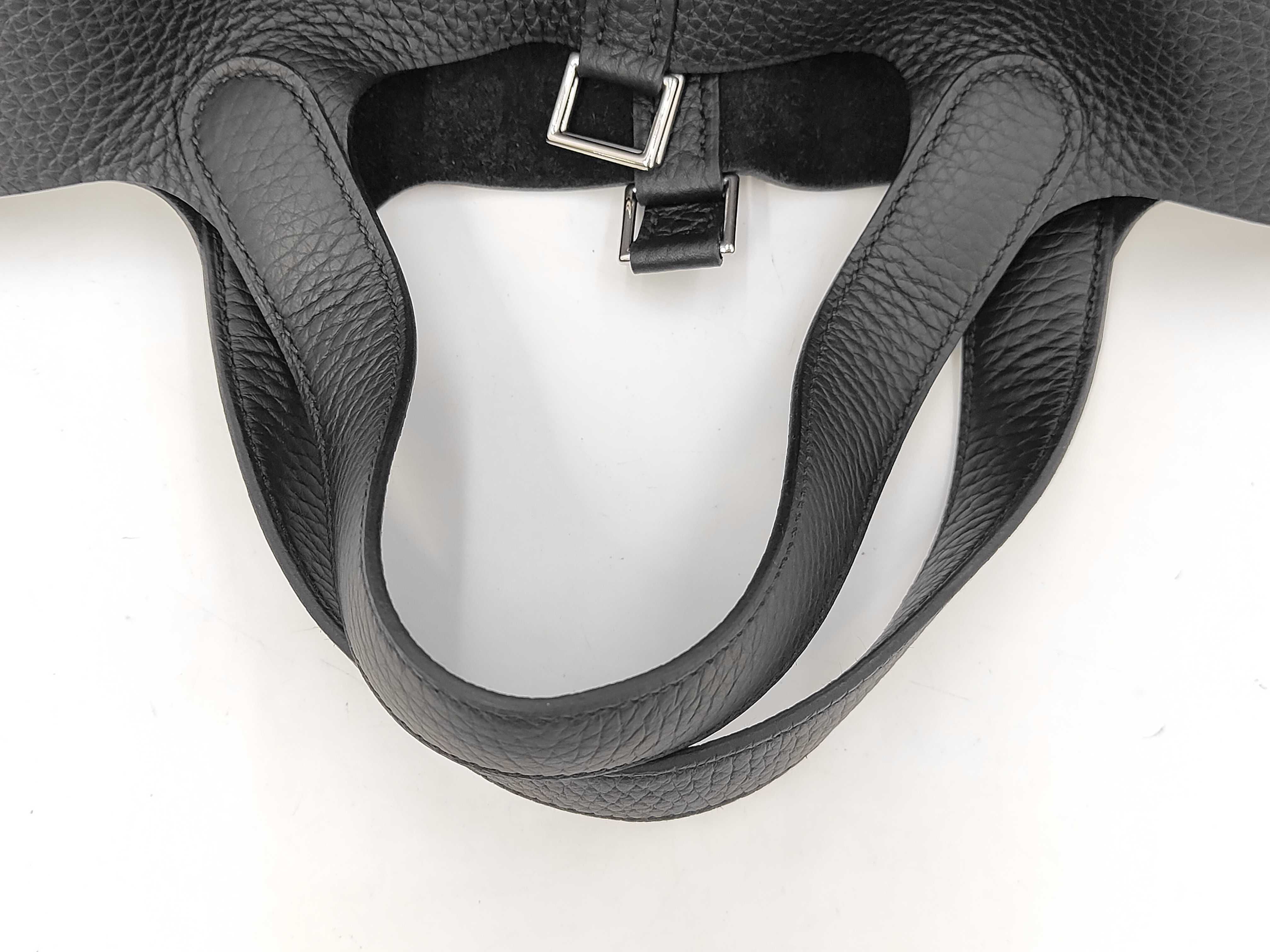 Unused Hermes Picotin Lock PM/Black Taurillon Leather Handbag with Silver Hardware — view 5